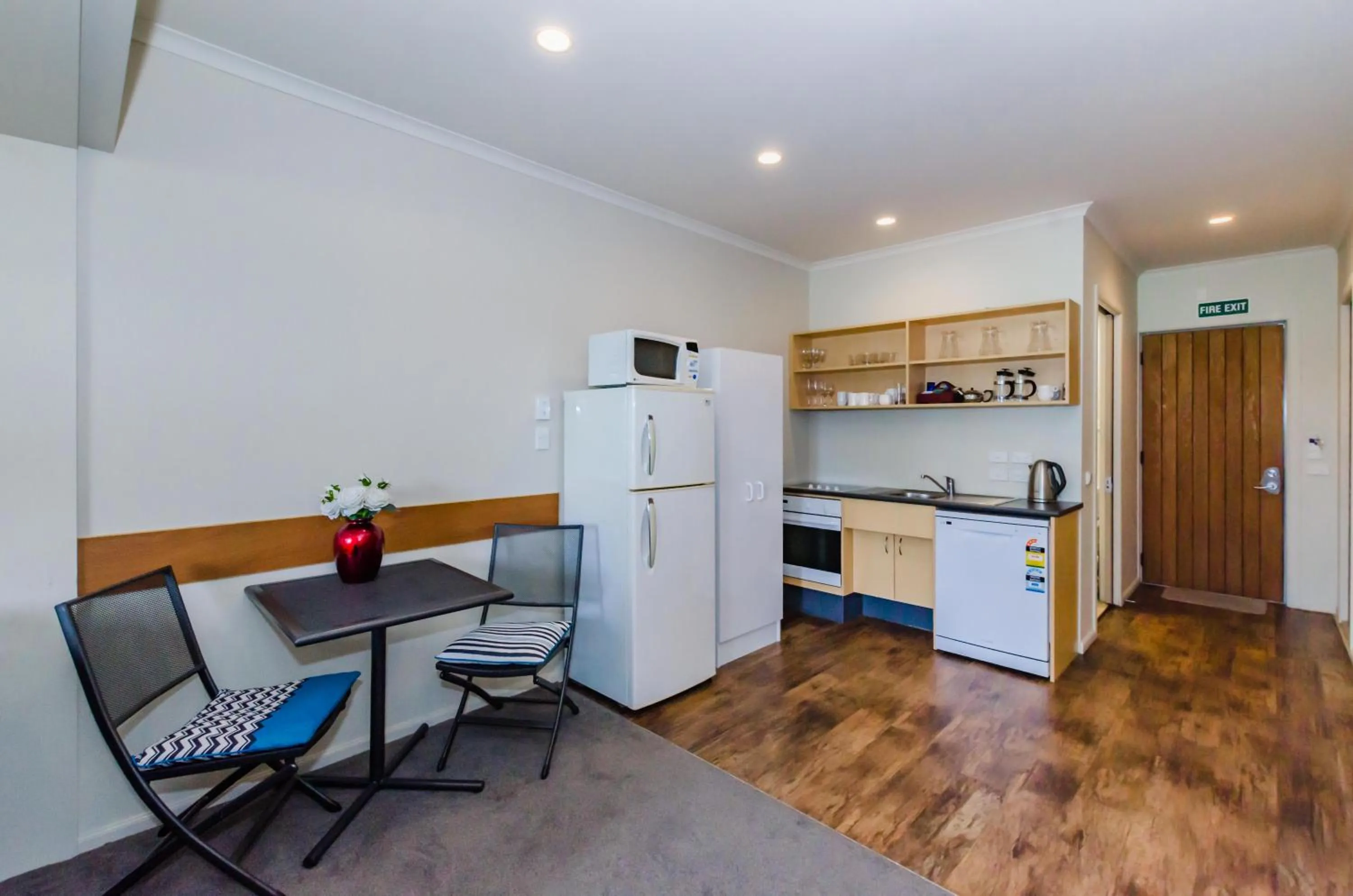Kitchen or kitchenette in Raumati Sands Resort