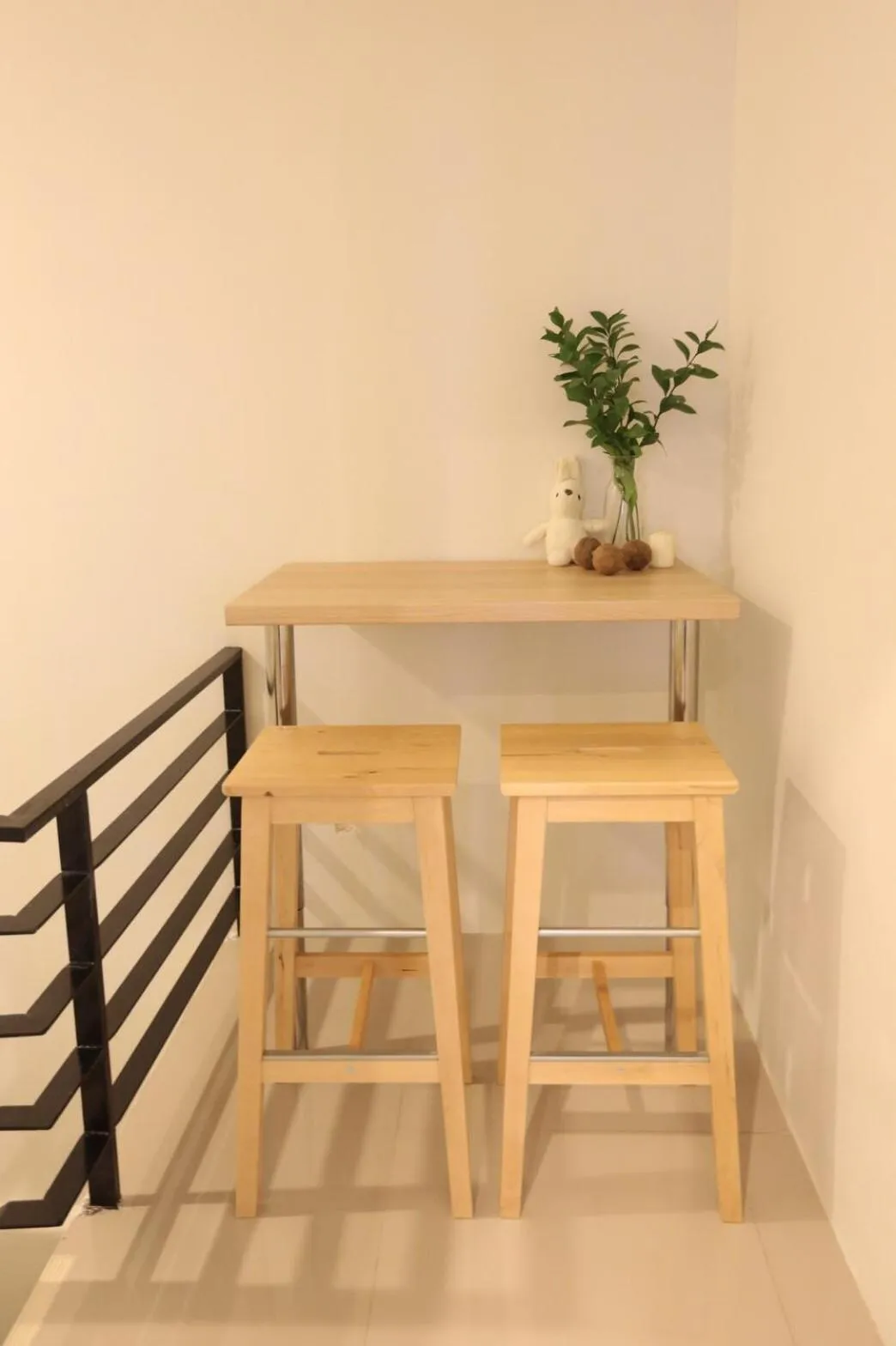 Seating area in First Residence