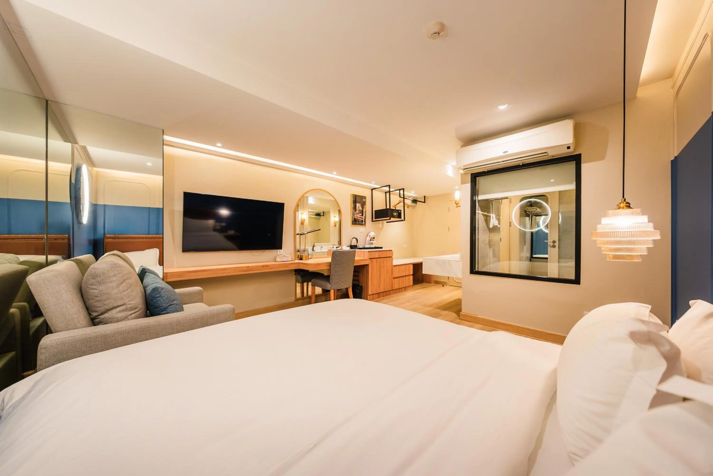 Area and facilities, Bed in THEE Bangkok by TH District "newly renovated"