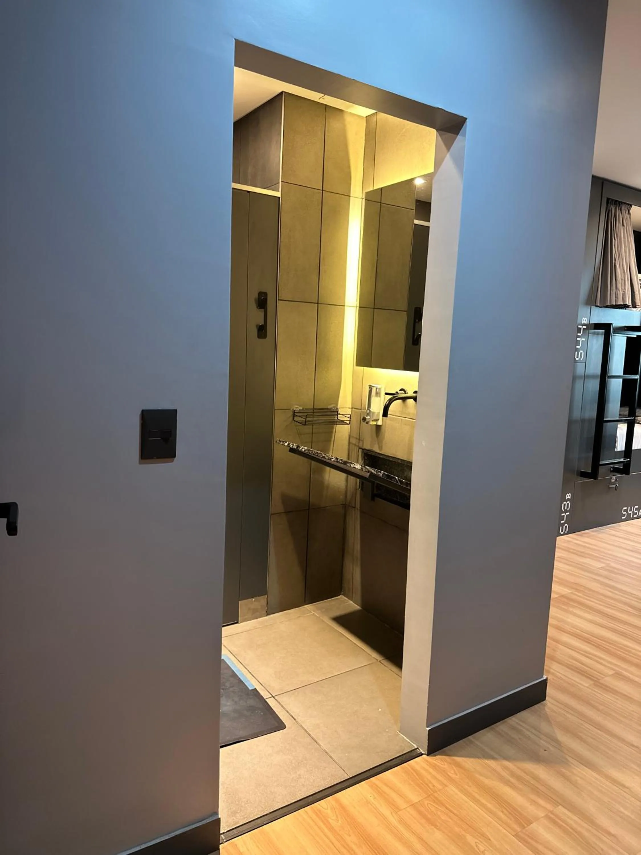 Toilet in MONS hostel