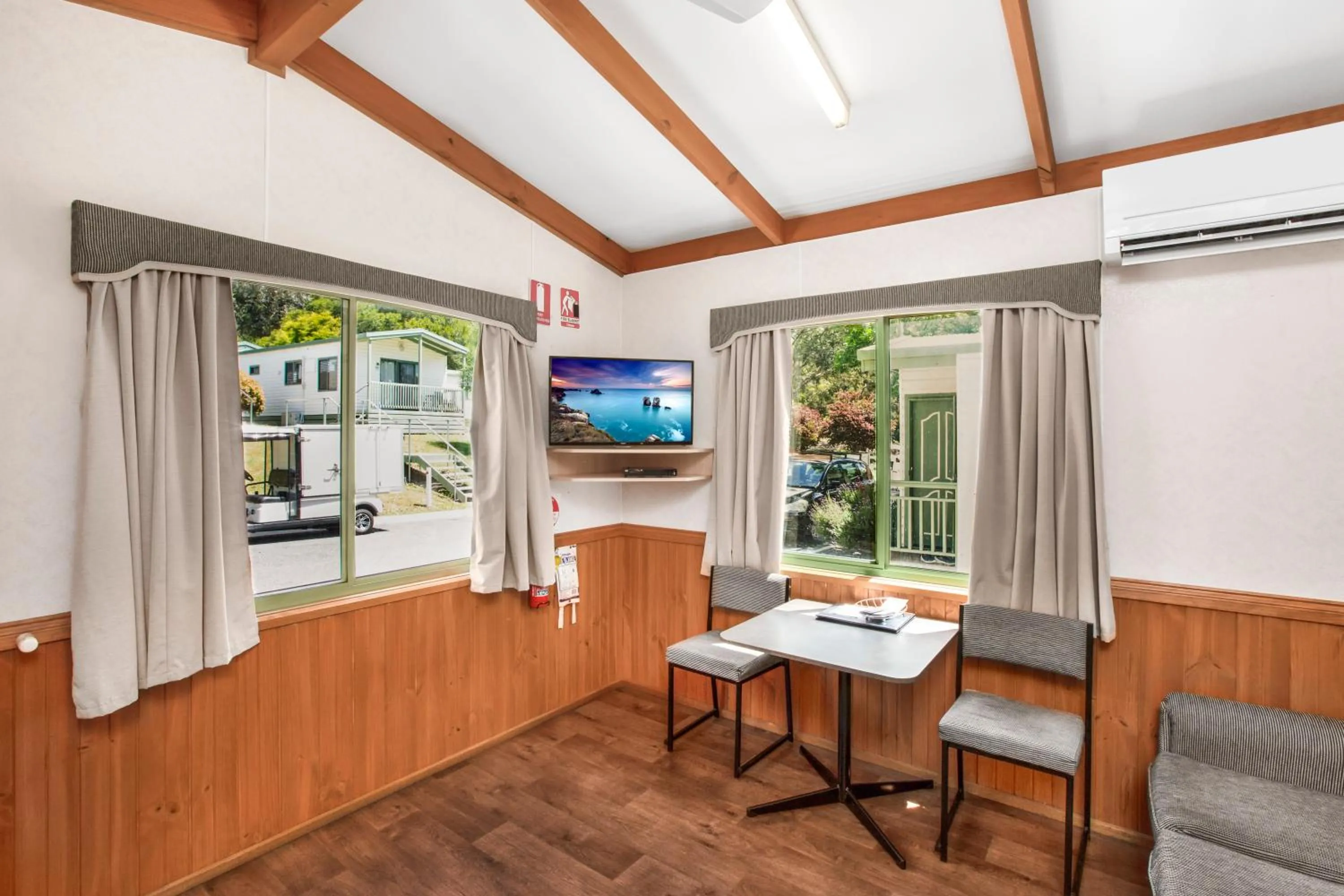 TV and multimedia in Breeze Holiday Parks - Halls Gap