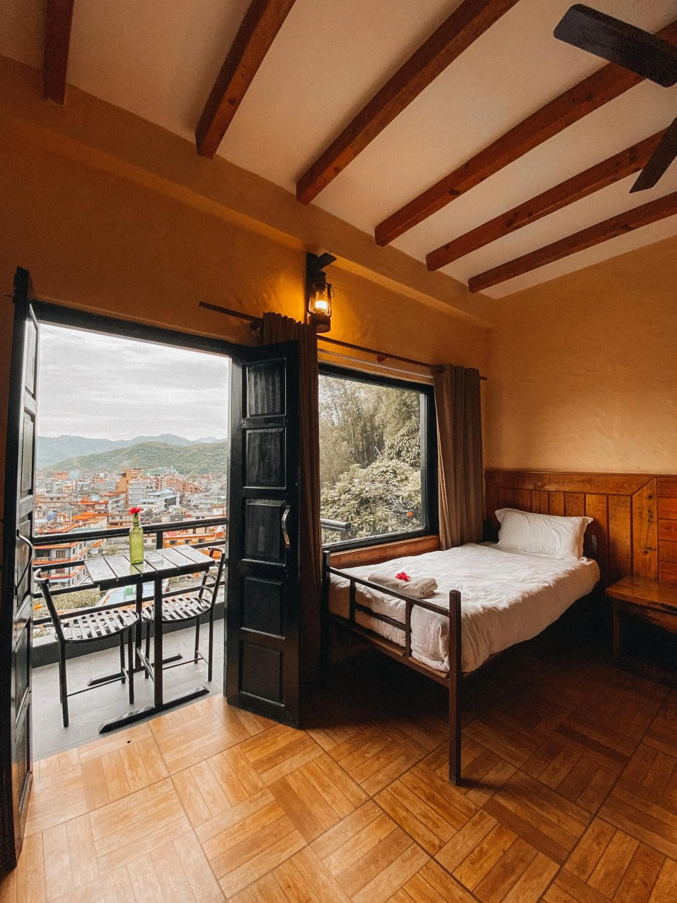 Bed in Hotel Tourist Residency