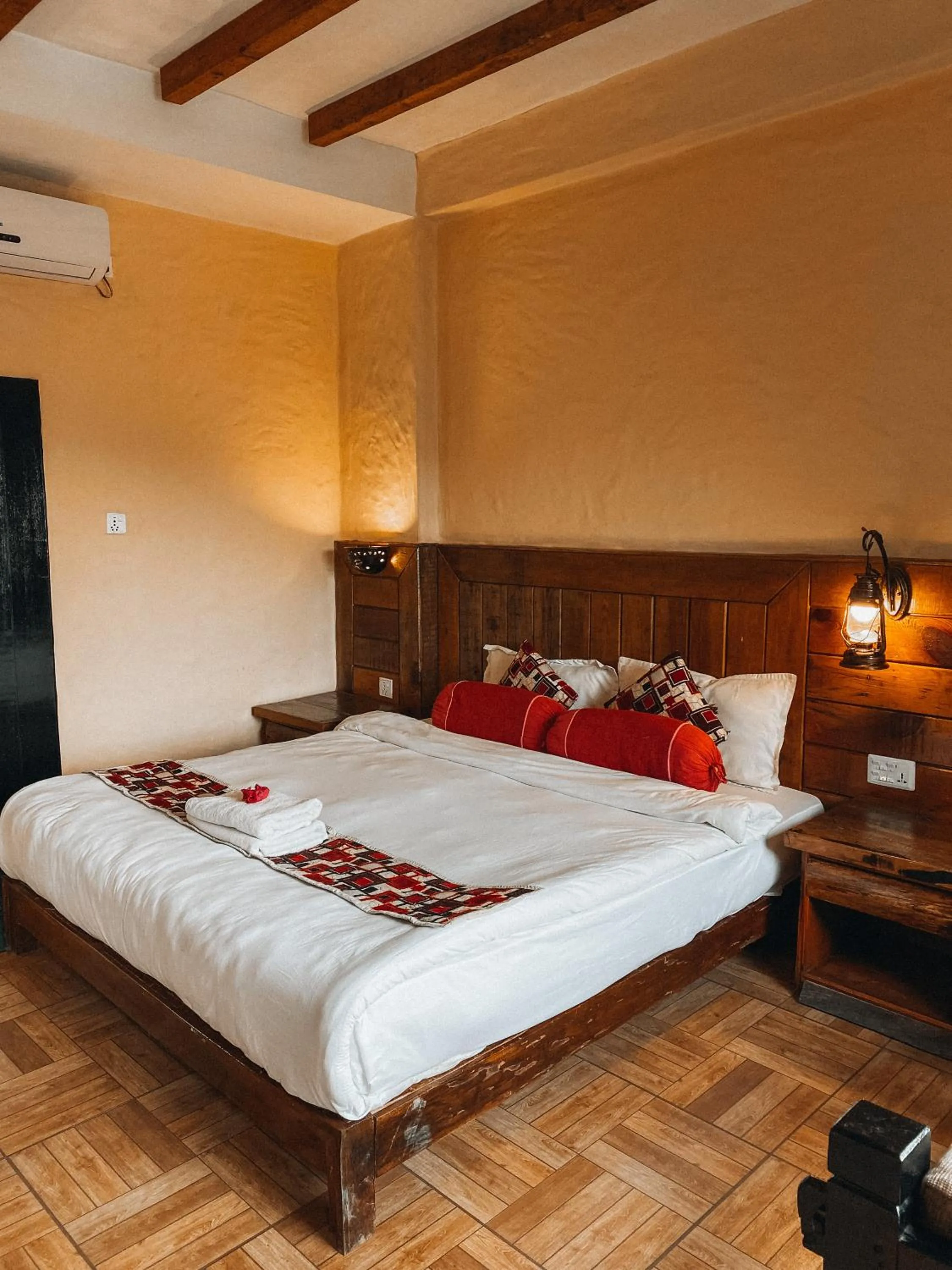 Bed in Hotel Tourist Residency