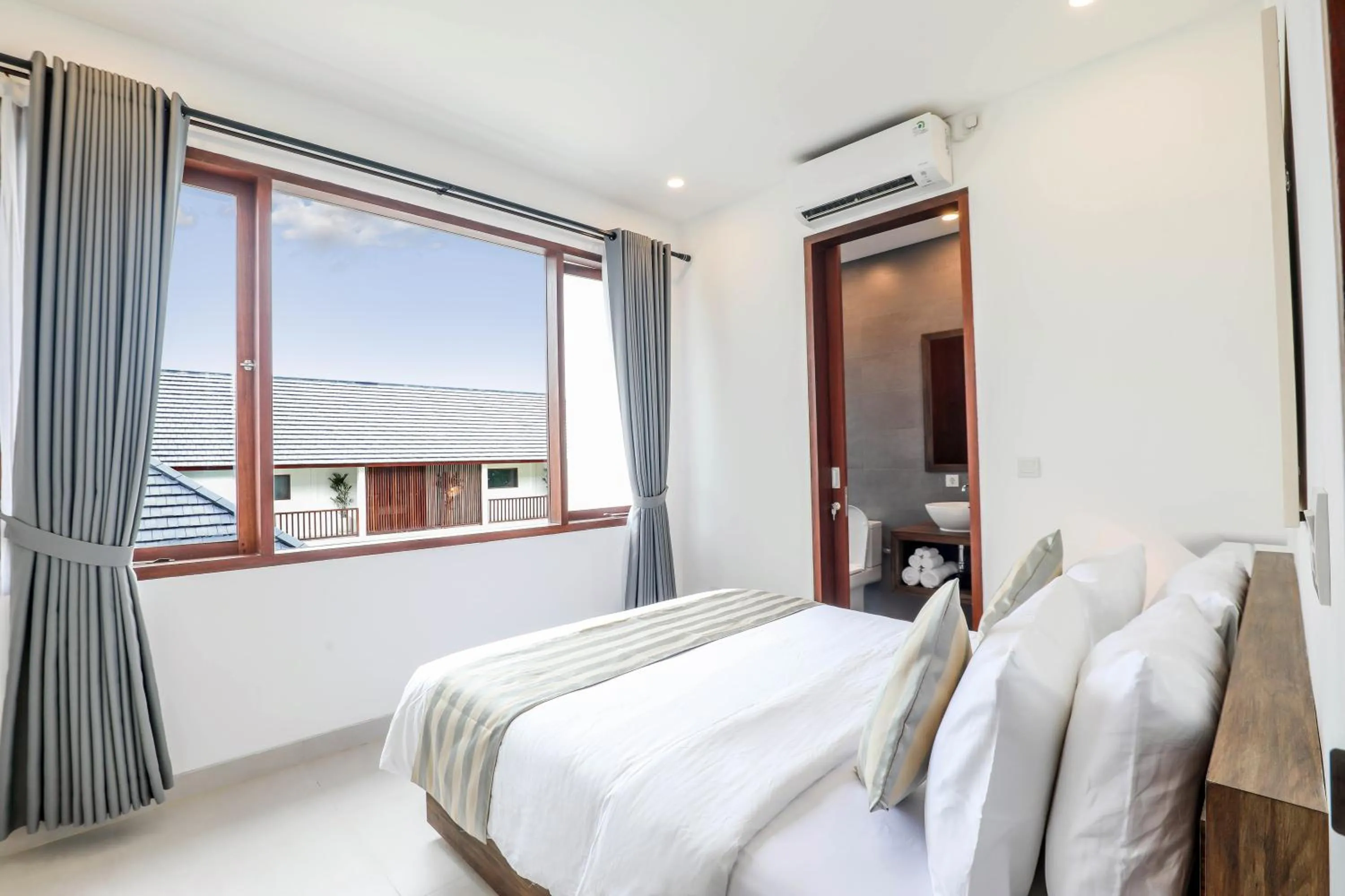 Bedroom, Bed in Vienna Villas by Great Bali Villas