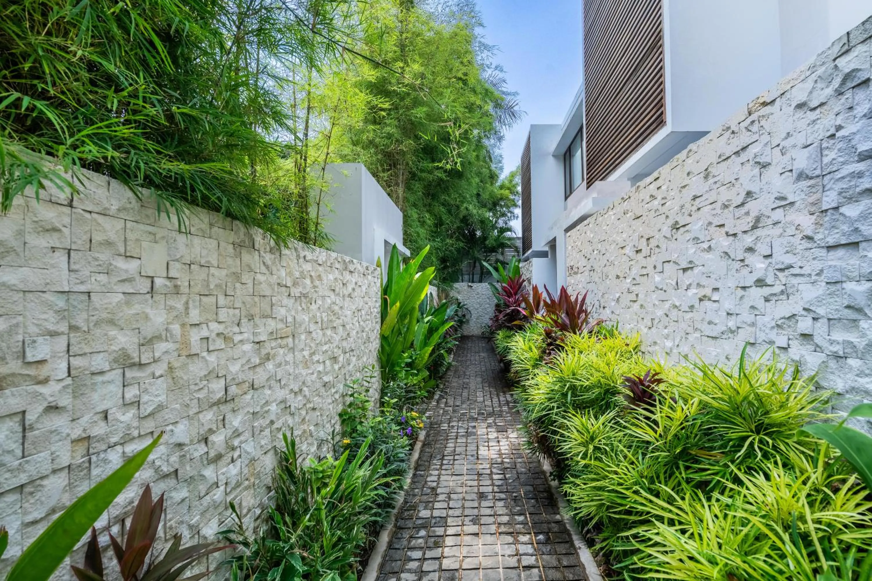 Garden in Vienna Villas by Great Bali Villas