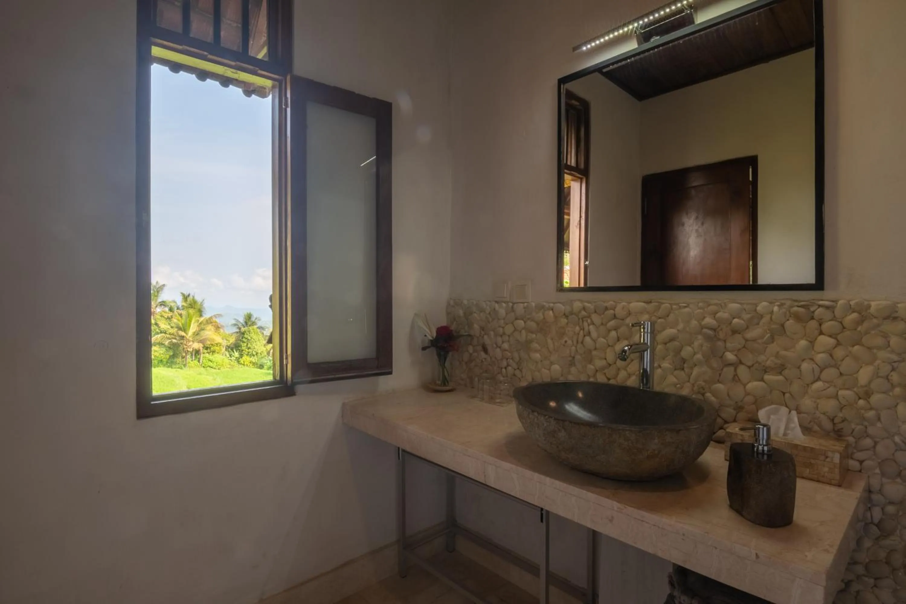 Bathroom in Lesong Hotel and Restaurant