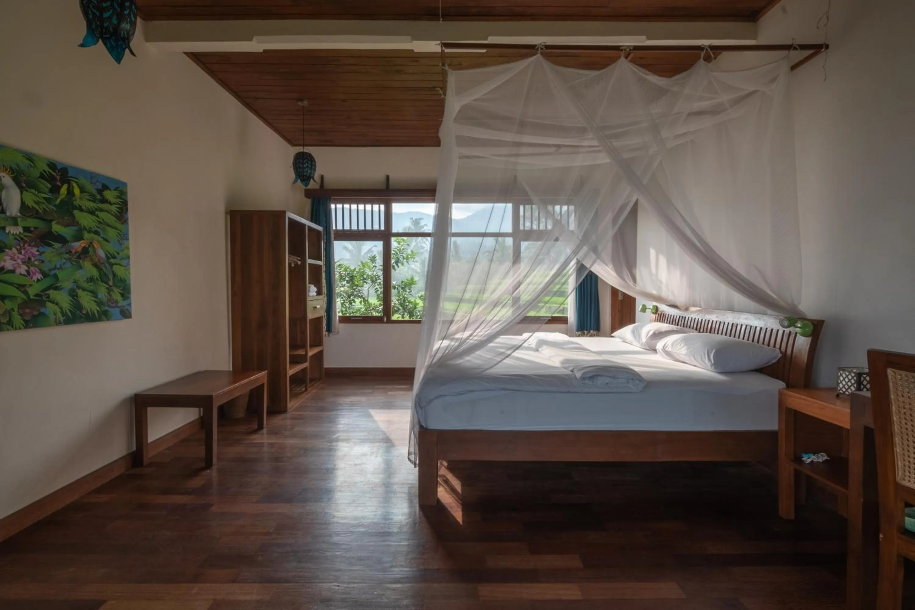 Bed in Lesong Hotel and Restaurant