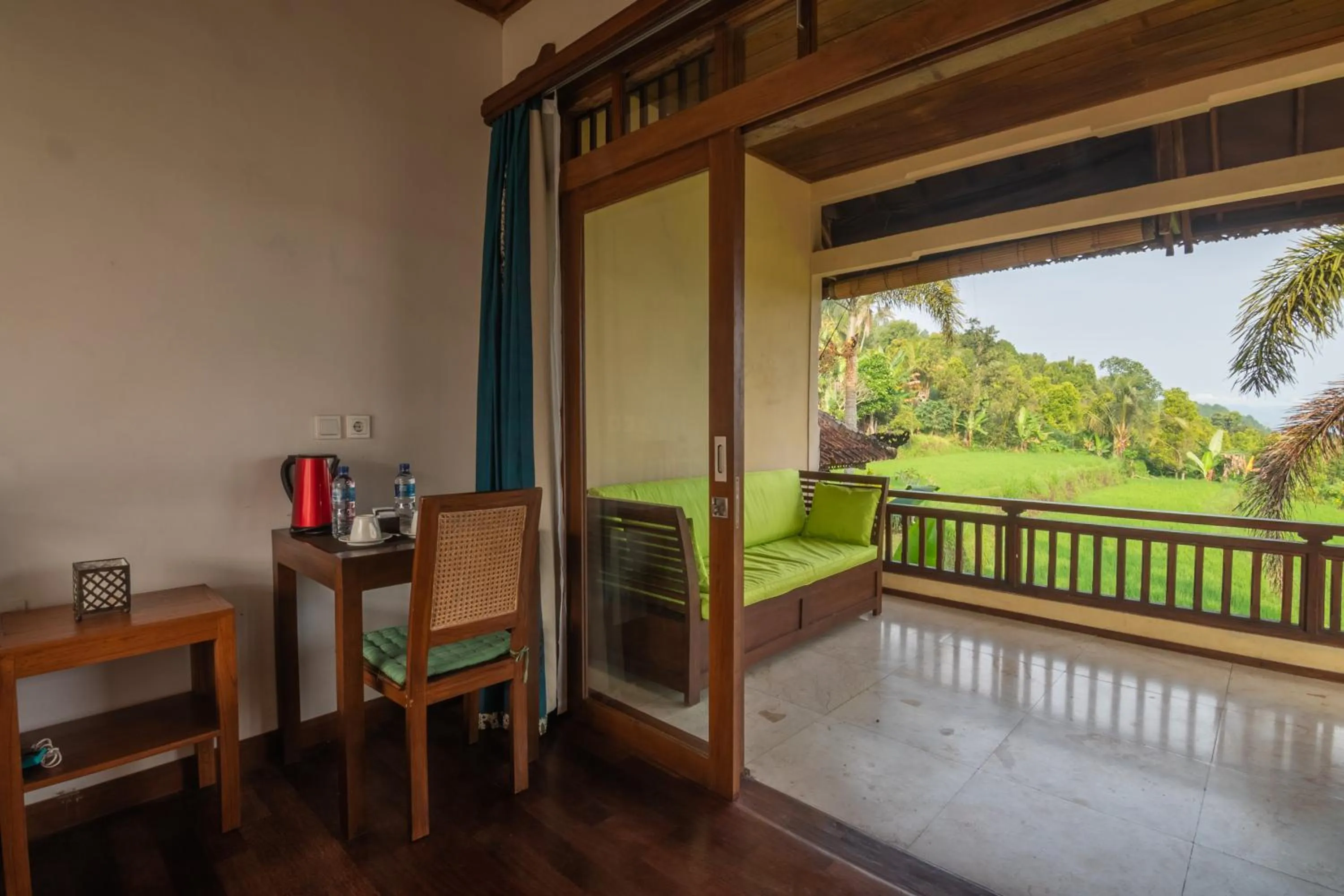 Balcony/Terrace in Lesong Hotel and Restaurant