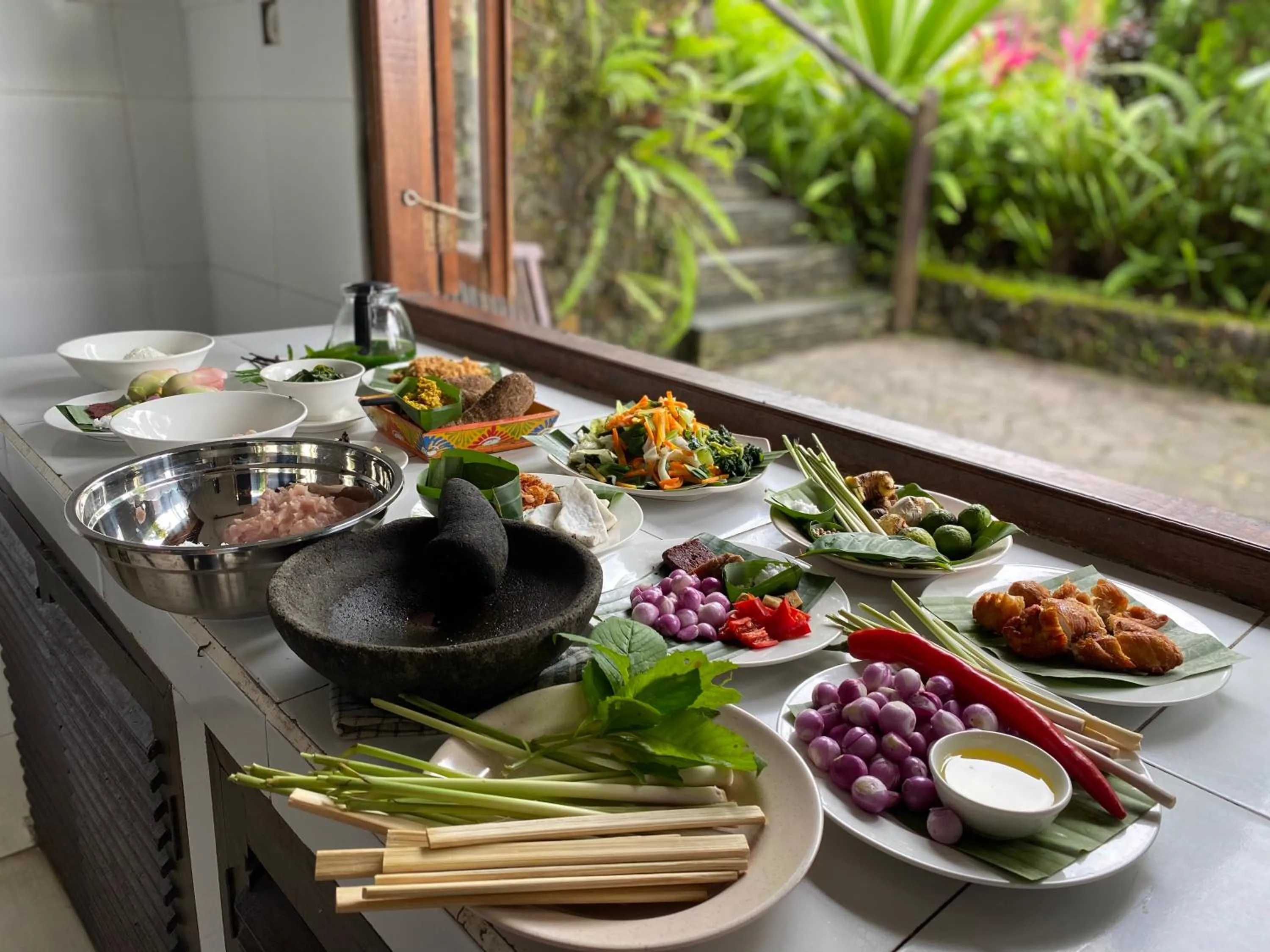 Food and drinks in Lesong Hotel and Restaurant