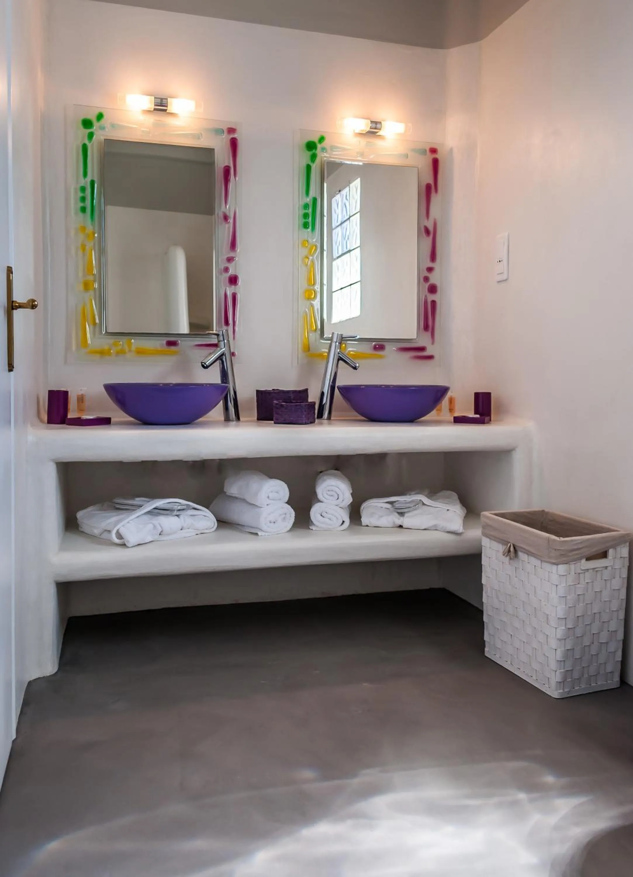 Bathroom in Eiriana Luxury Suites