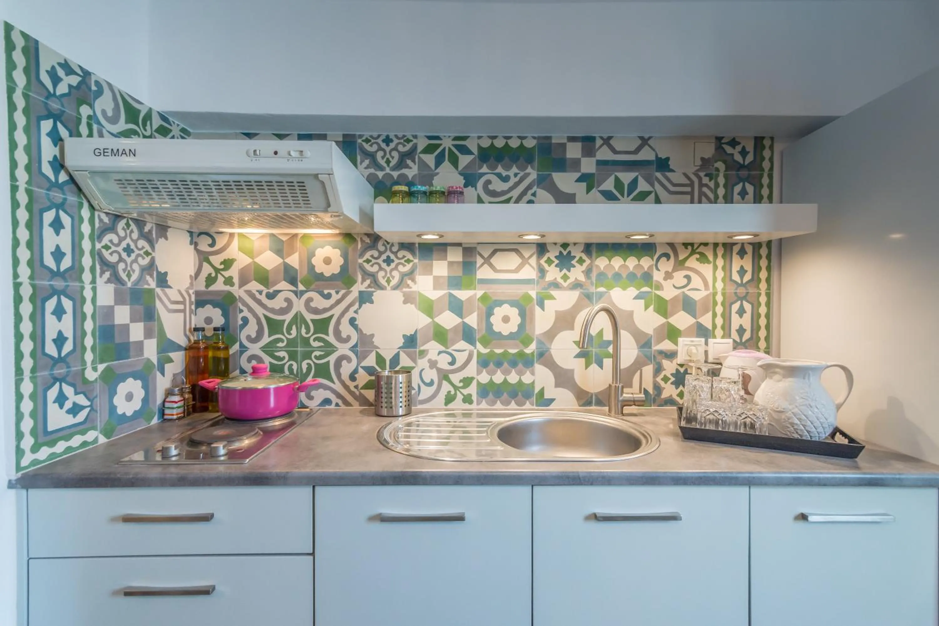 Kitchen or kitchenette in Eiriana Luxury Suites