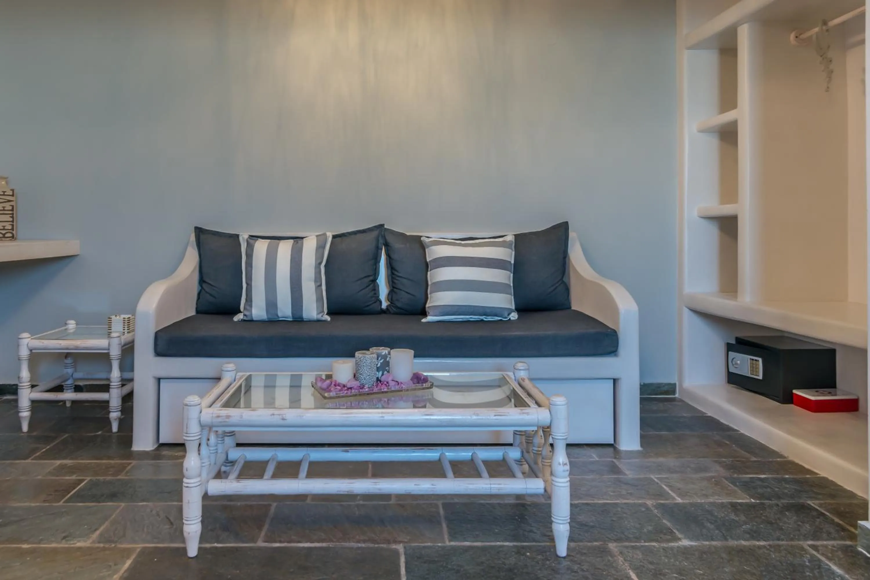 Living room in Eiriana Luxury Suites