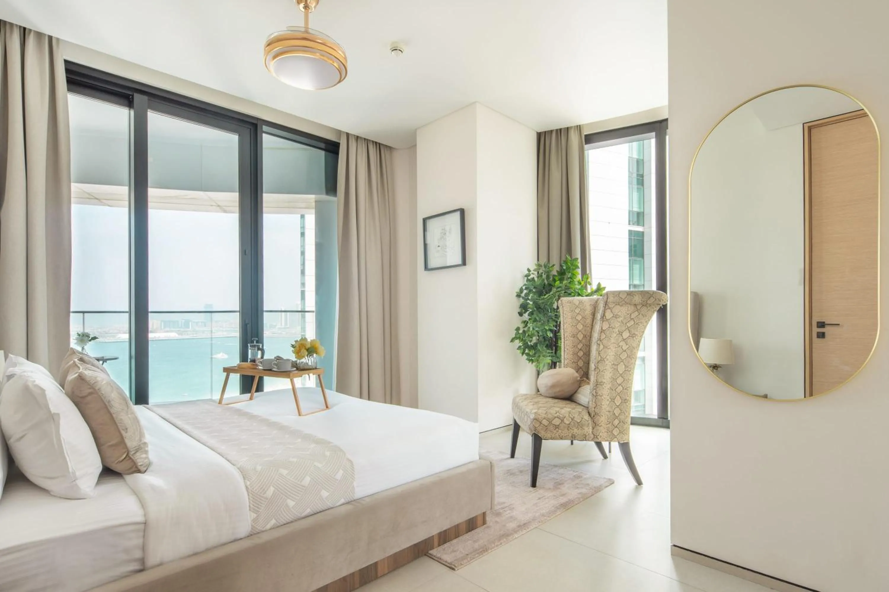 Bed in Frank Porter - The Address JBR