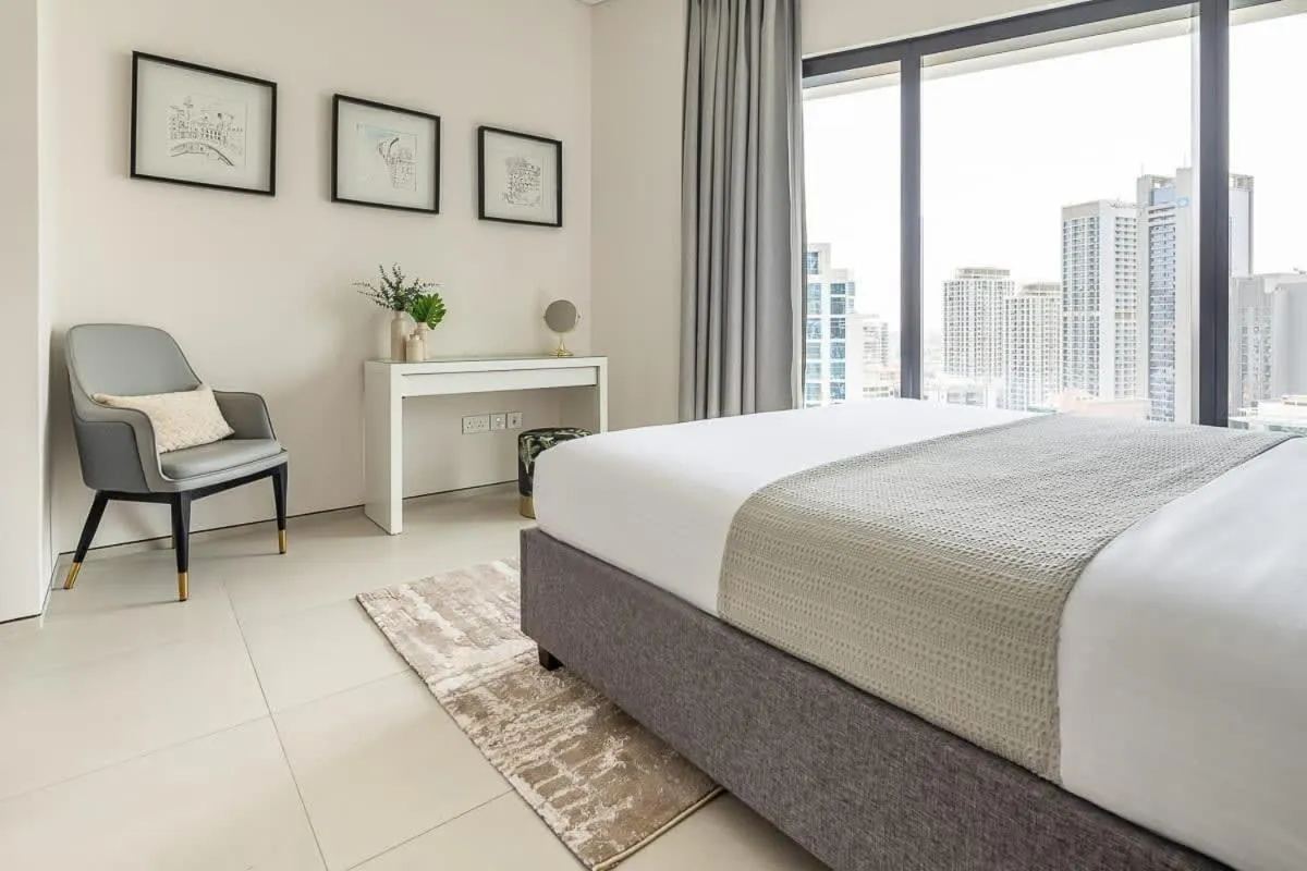 Bed in Frank Porter - The Address JBR