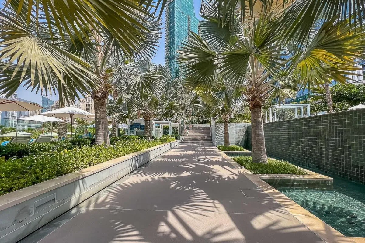 Frank Porter - The Address JBR