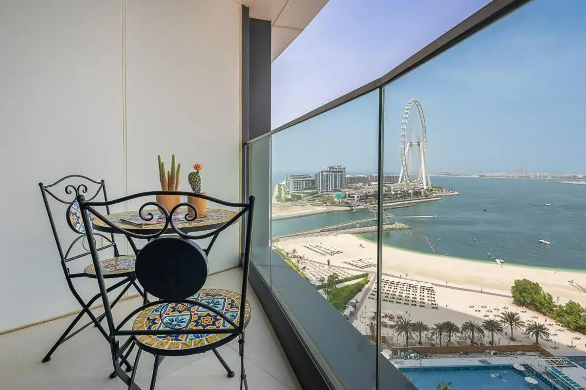 Frank Porter - The Address JBR