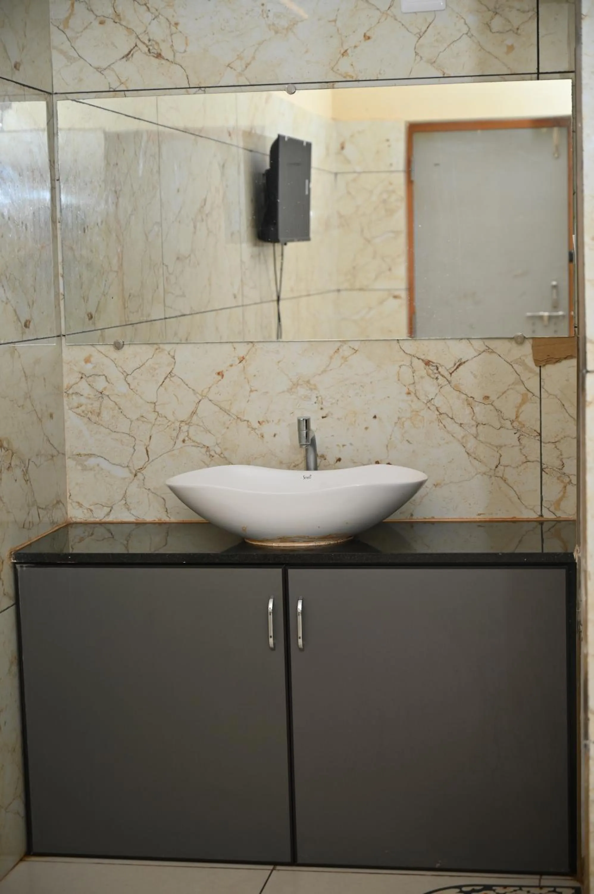 Bathroom in Blue Pearl Beach Guest House