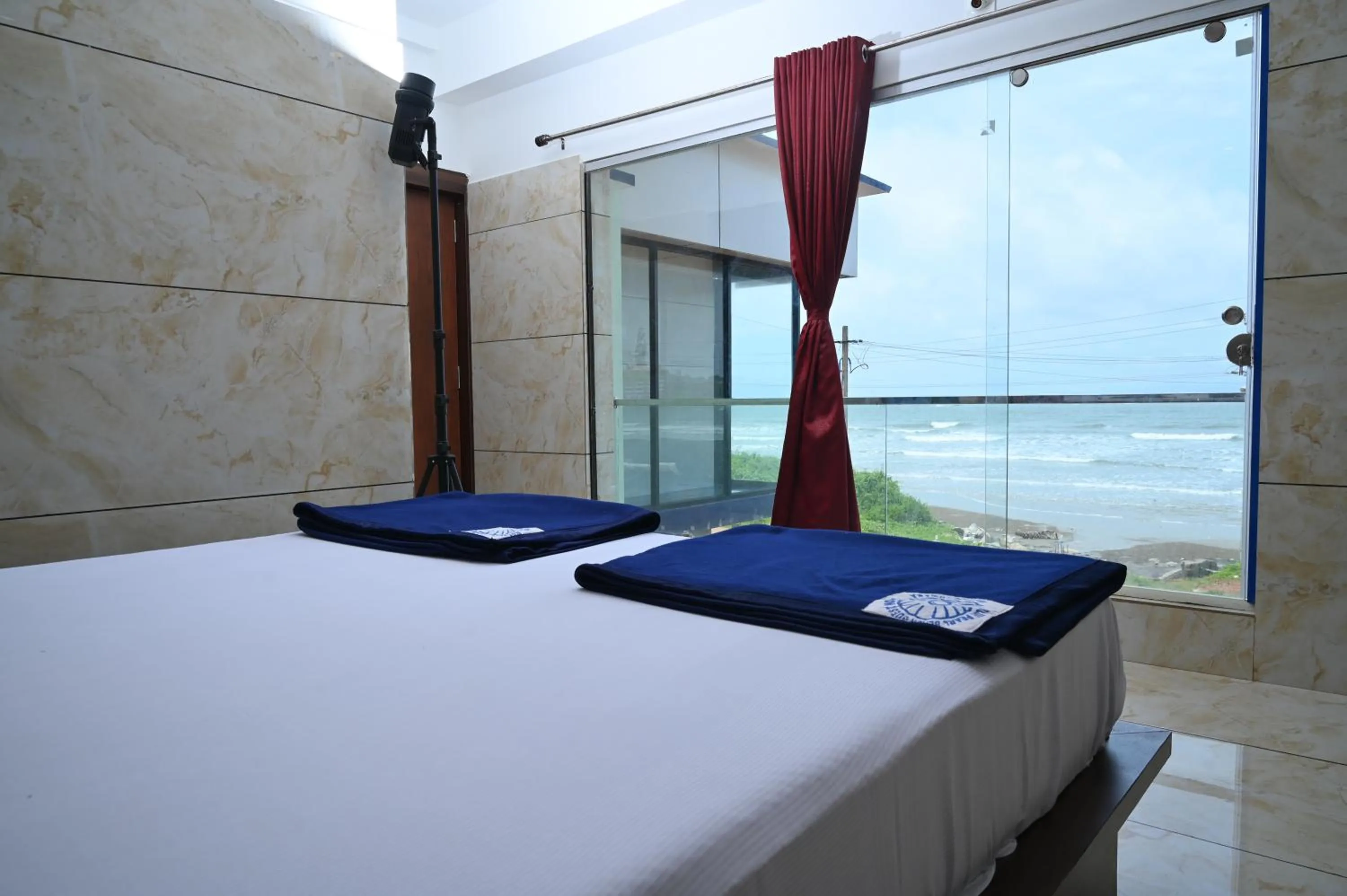 Sea view, Bed in Blue Pearl Beach Guest House
