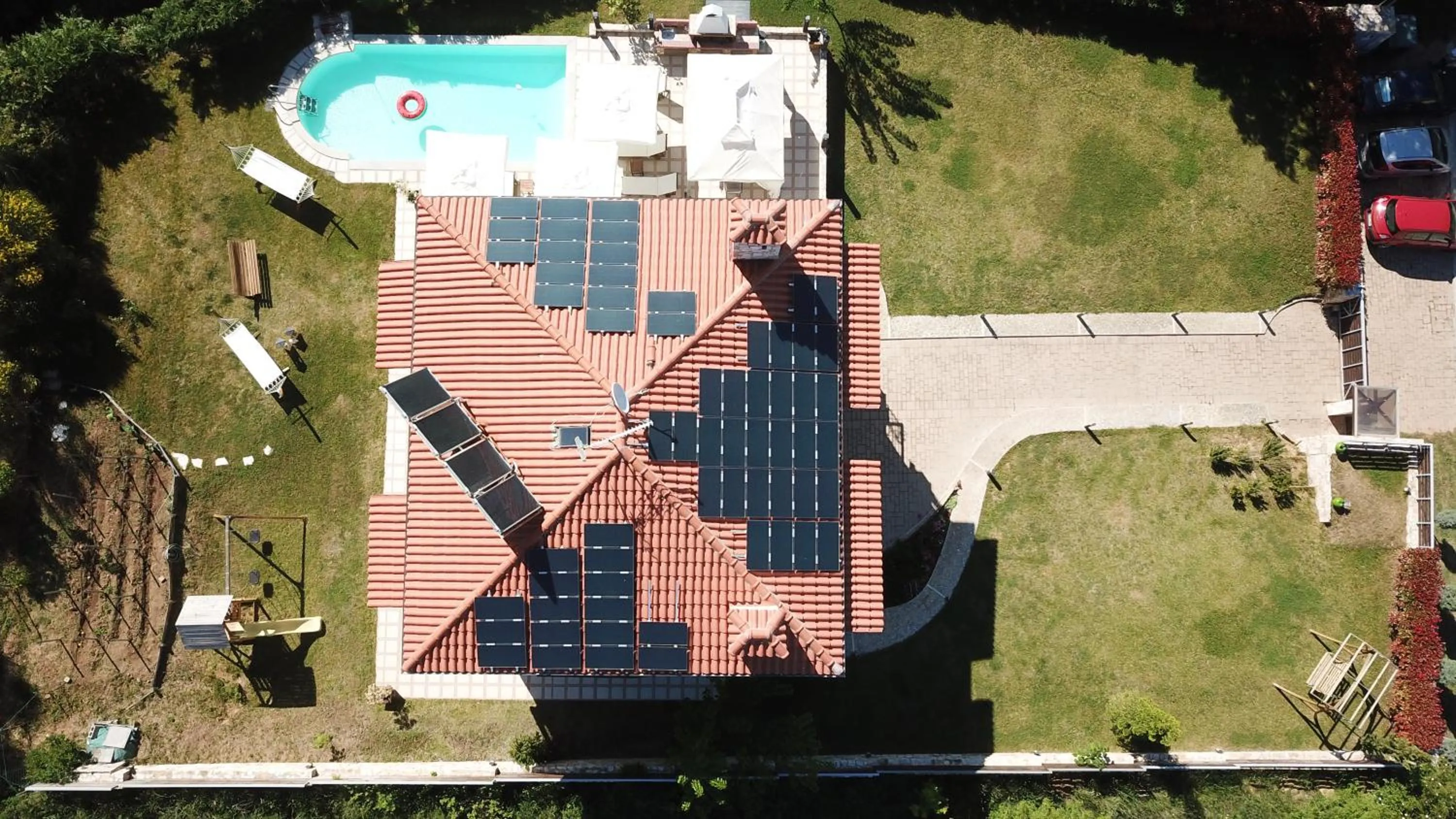Bird's eye view in Evmorfes Villas