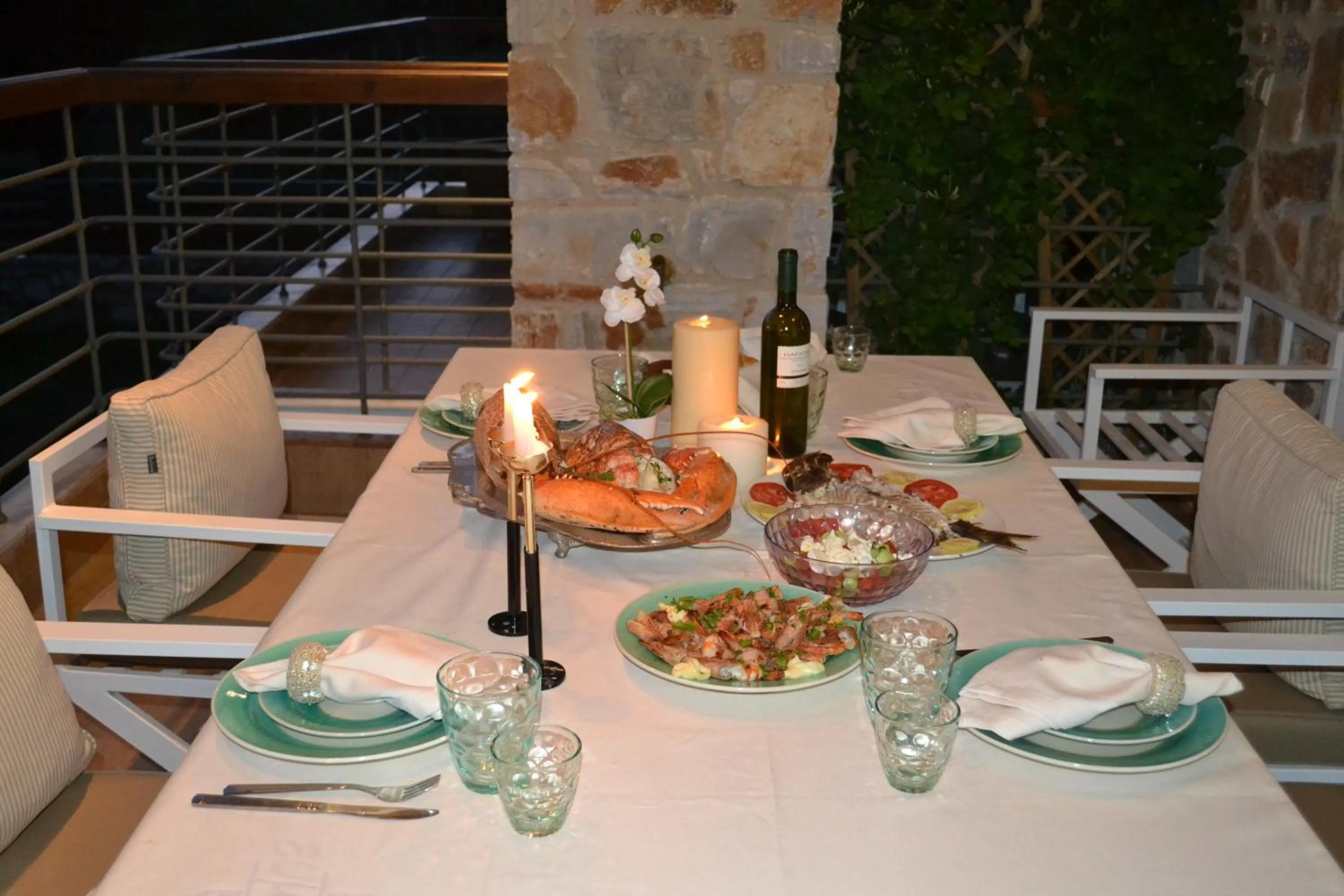 Balcony/Terrace in Evmorfes Villas