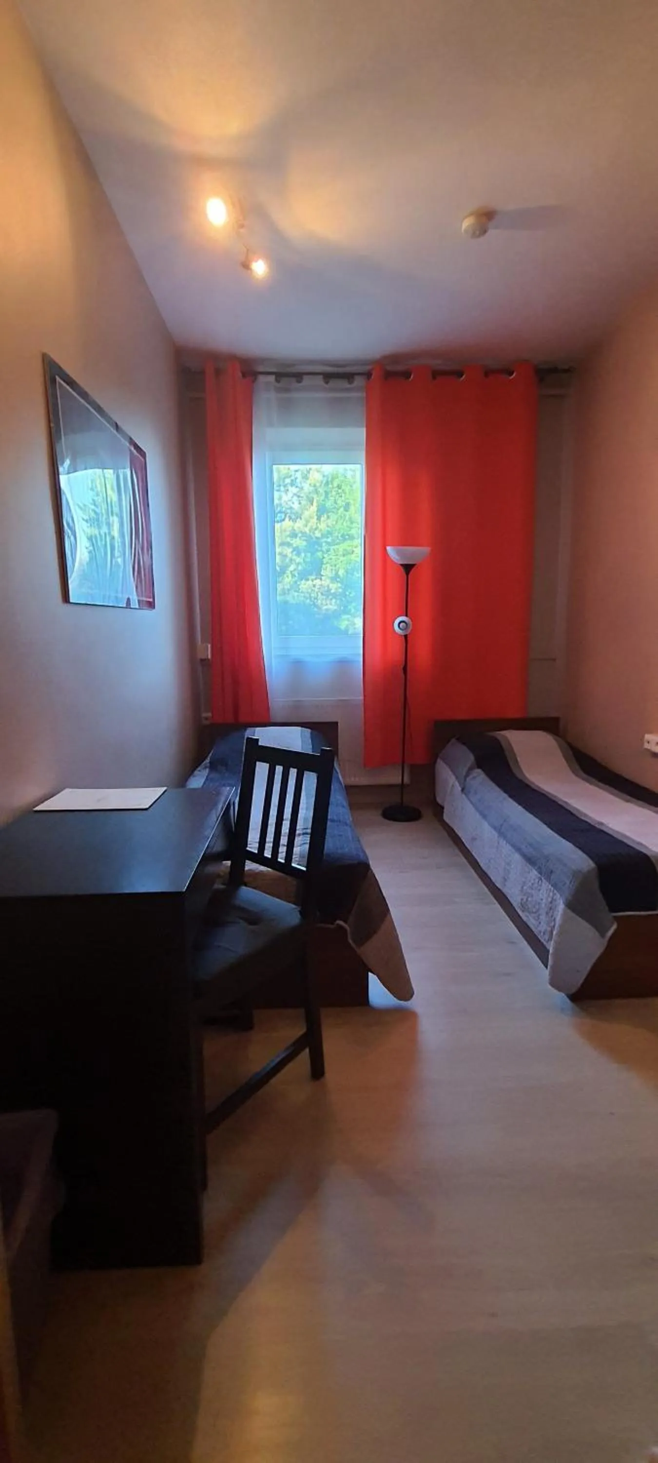 Bedroom, Bed in Hostel Zamość - pokoje gościnne - bezpłatny parking