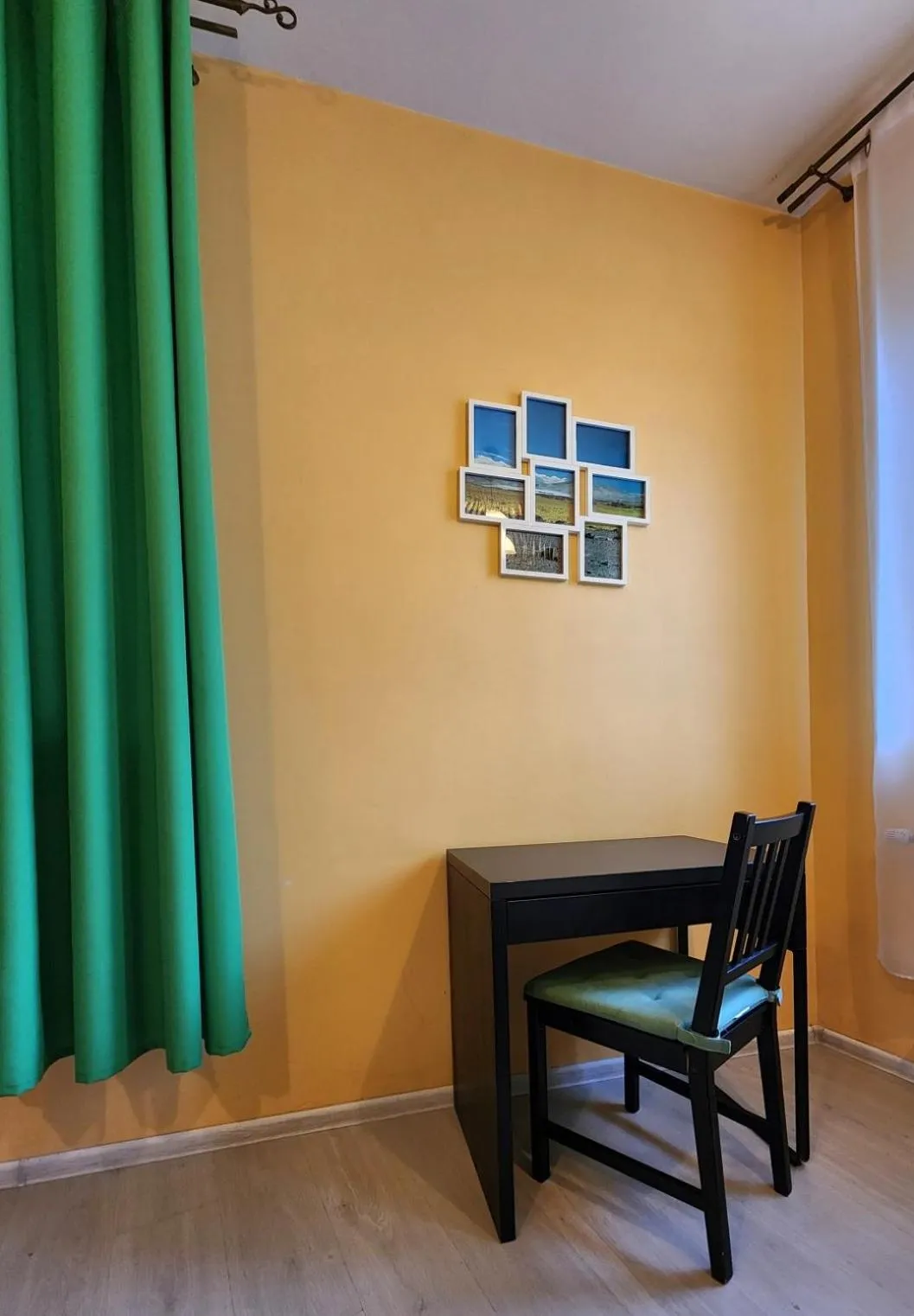 Photo of the whole room in Hostel Zamość - pokoje gościnne - bezpłatny parking
