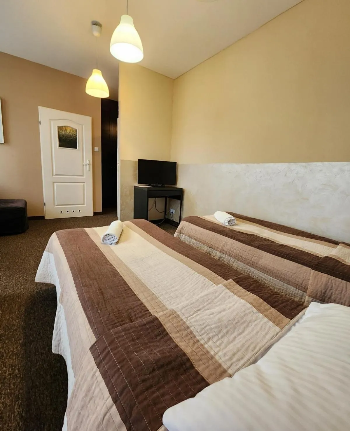 Bed in Hostel Zamość - pokoje gościnne - bezpłatny parking