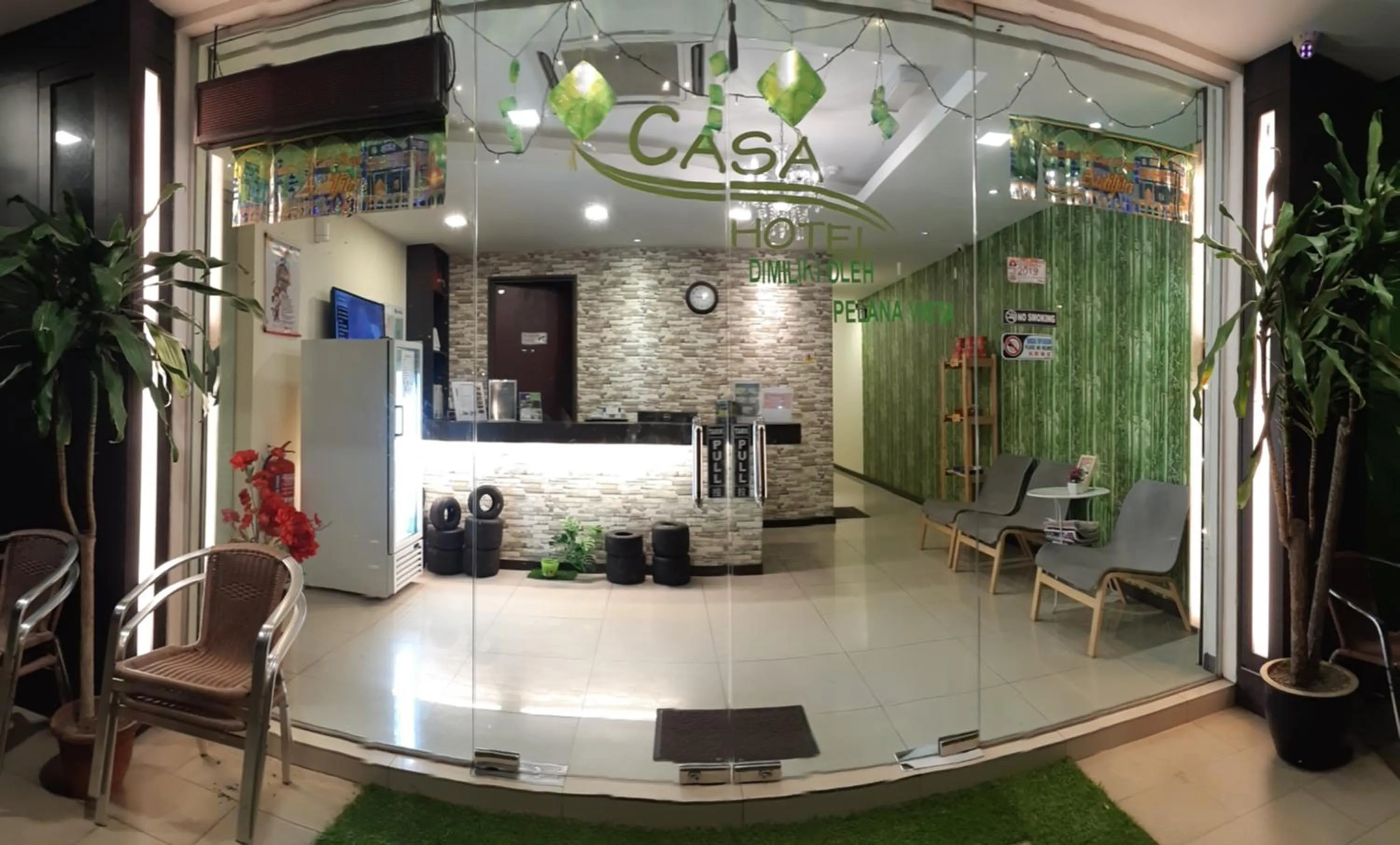 Lobby or reception in Casa Hotel near KLIA 1