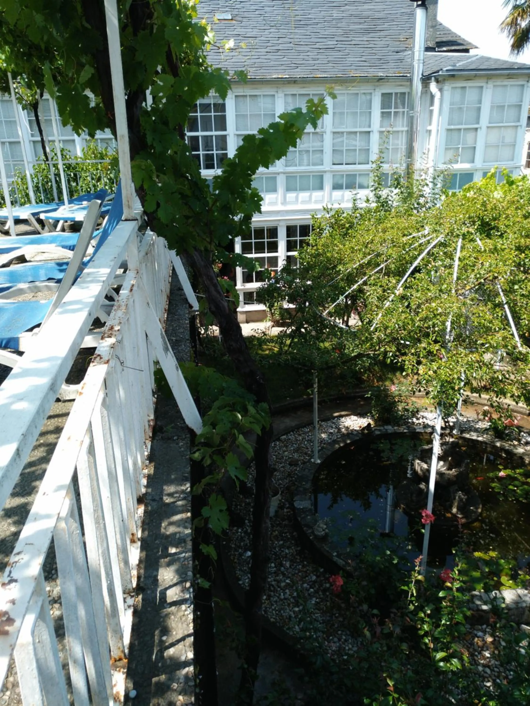 Garden in Pension-Albergue Don Alvaro