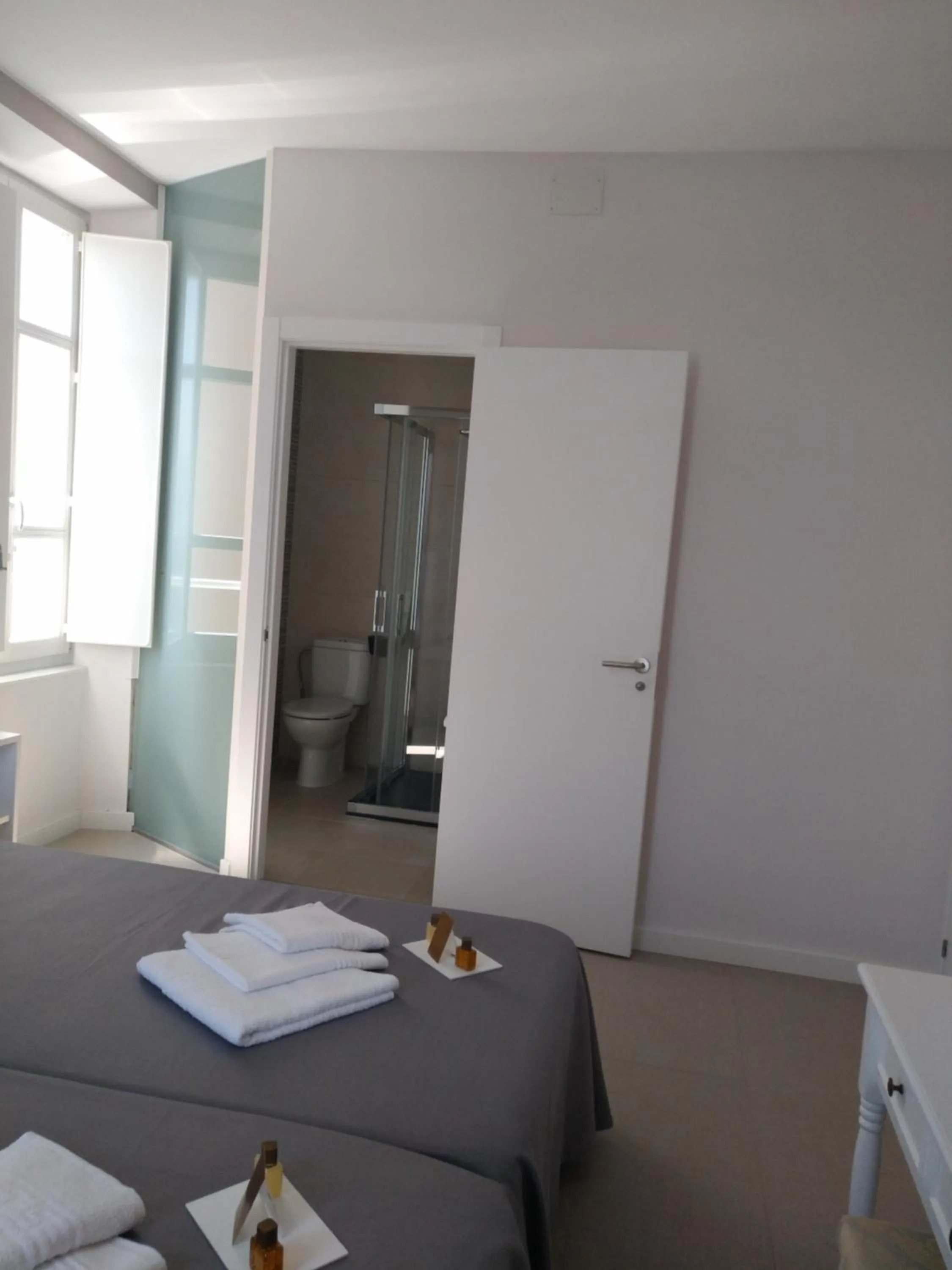 Garden, Bed in Pension-Albergue Don Alvaro