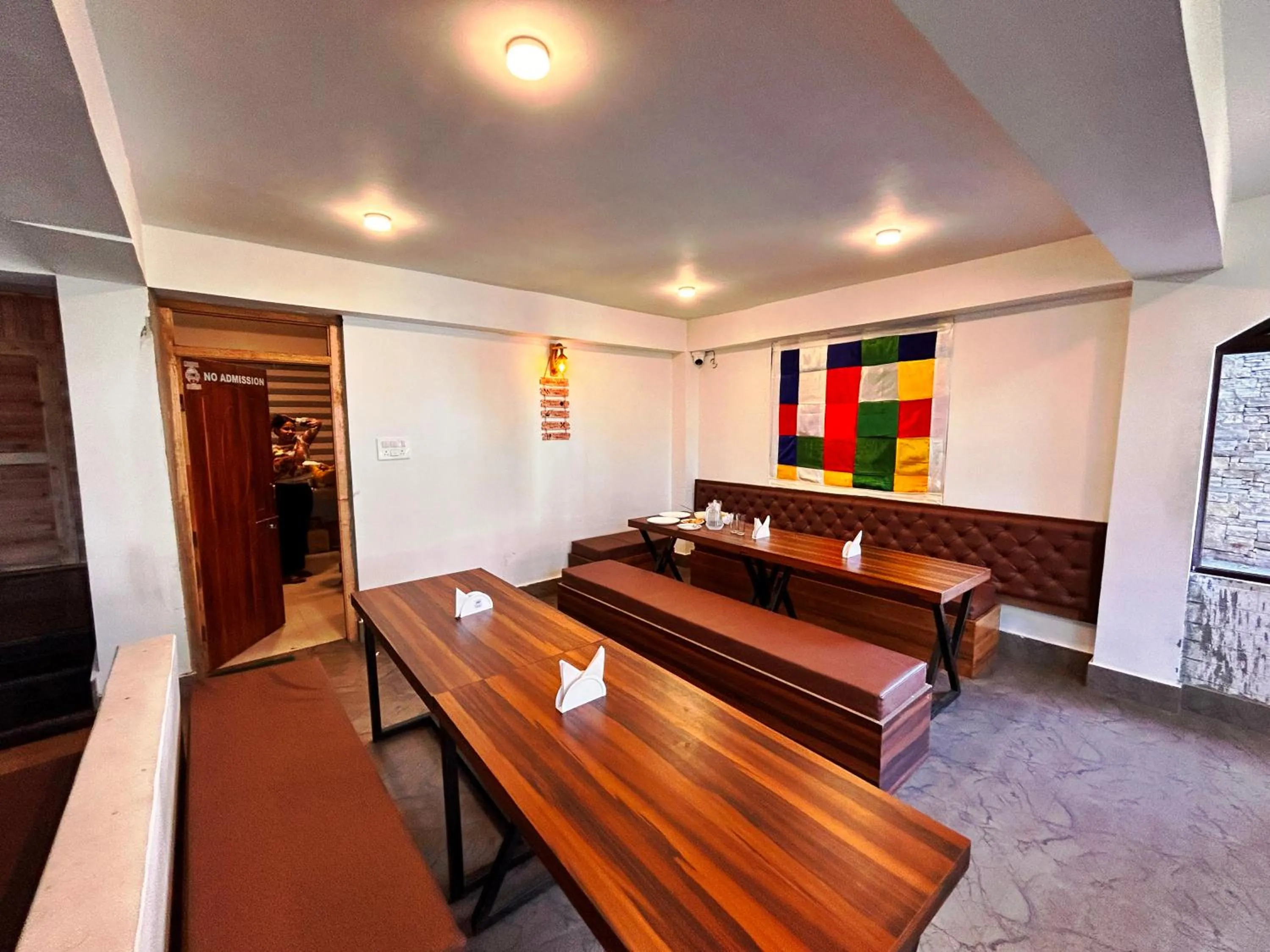 Restaurant/places to eat in DISHA SILVER PEAK Hotel