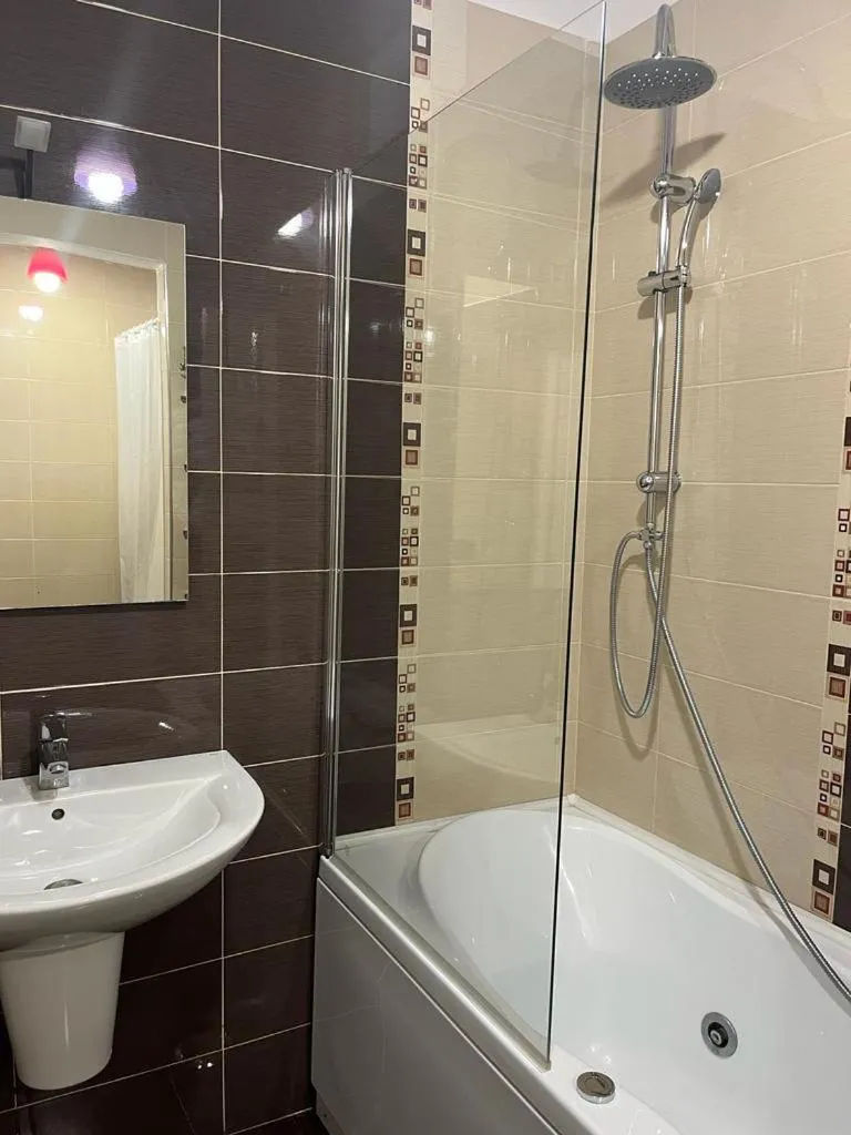 Shower in Duomo family house