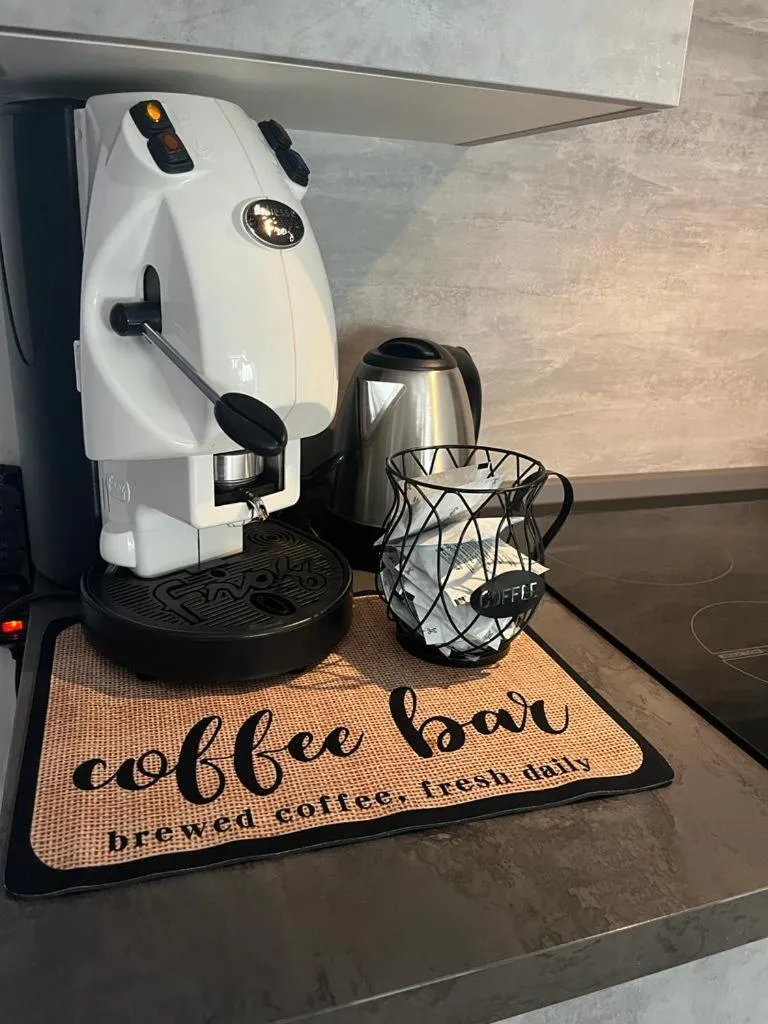 Coffee/tea facilities in Duomo family house