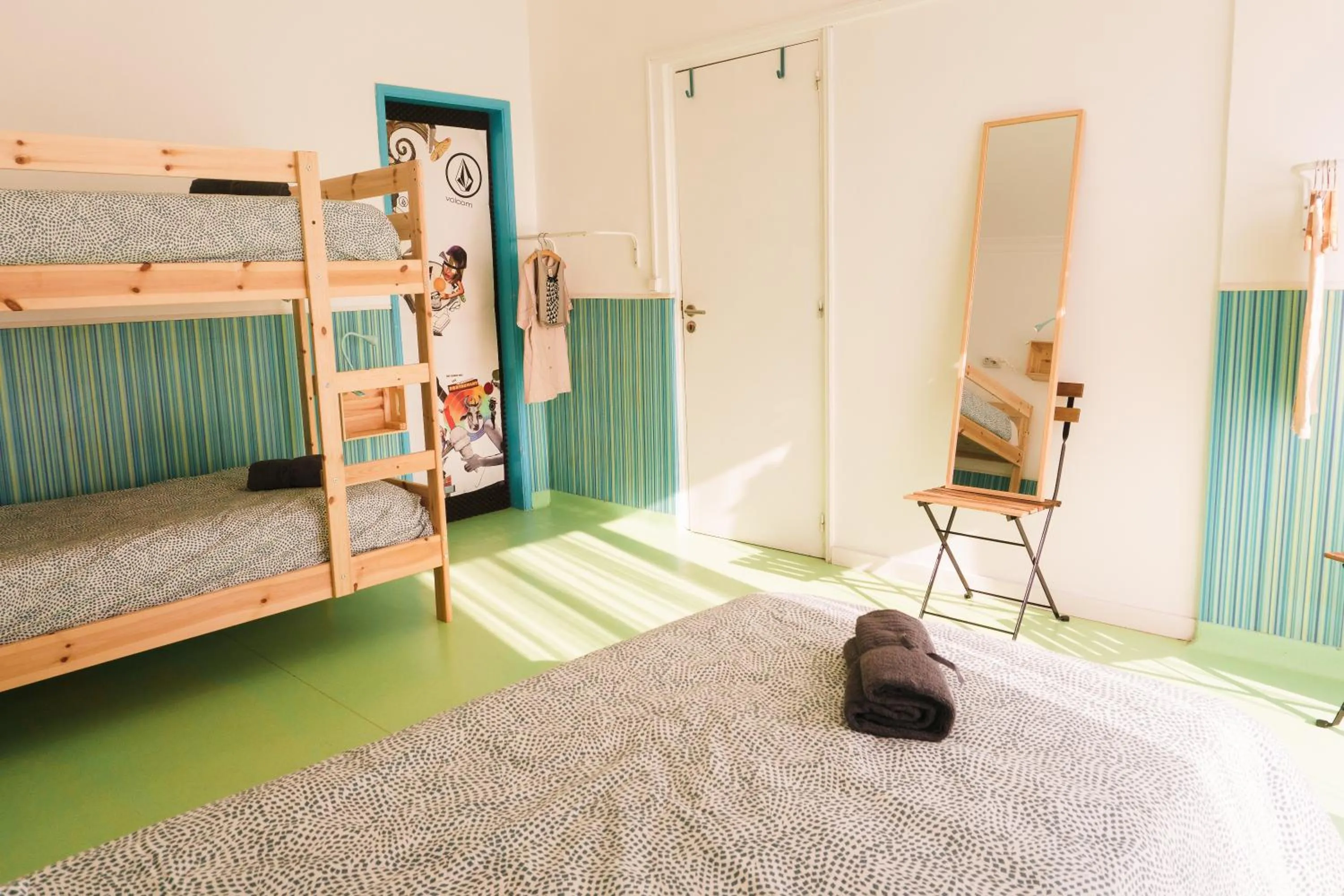 Photo of the whole room in Hospedium Hostel República Surf House