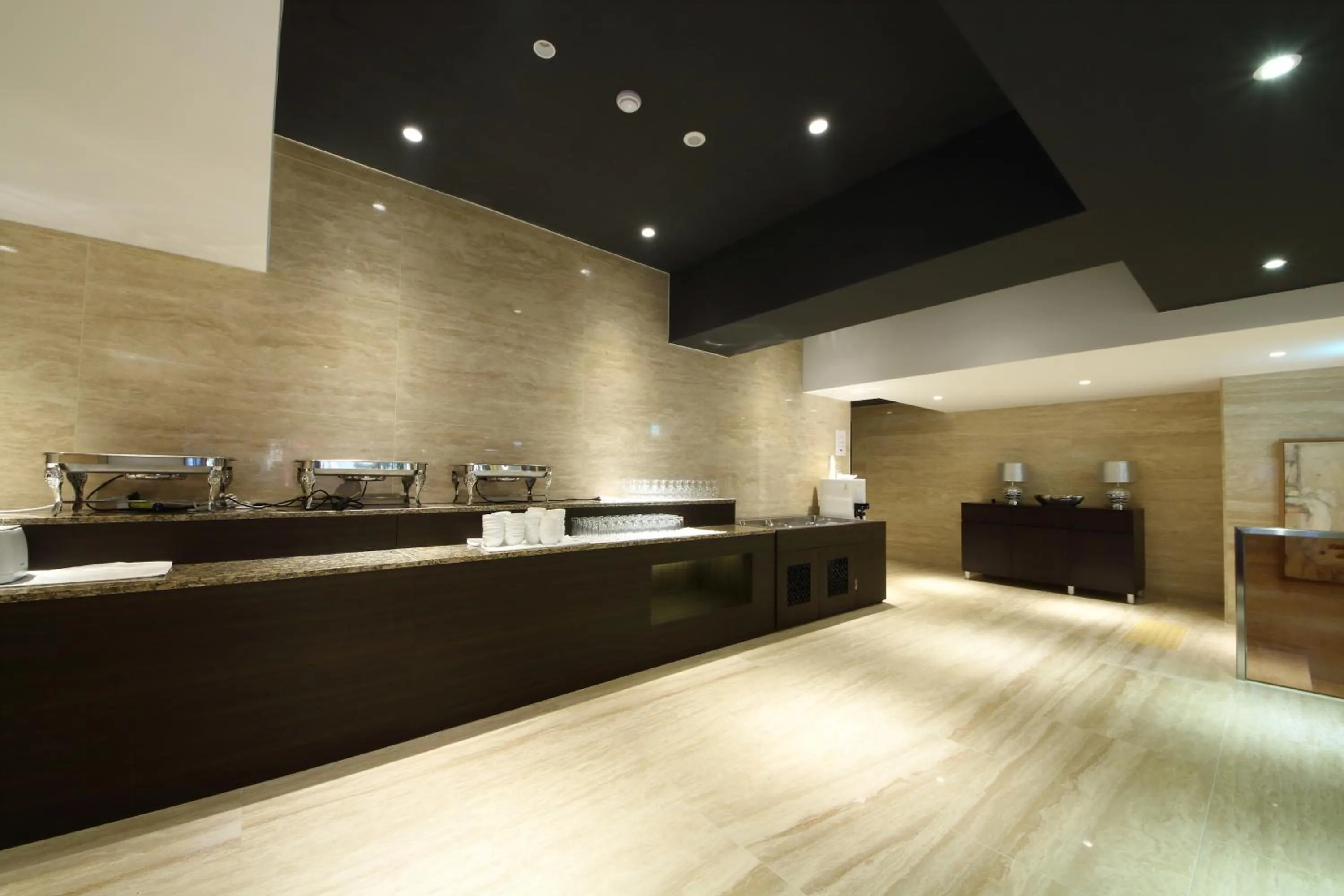 Restaurant/places to eat in Golden Hotel Incheon