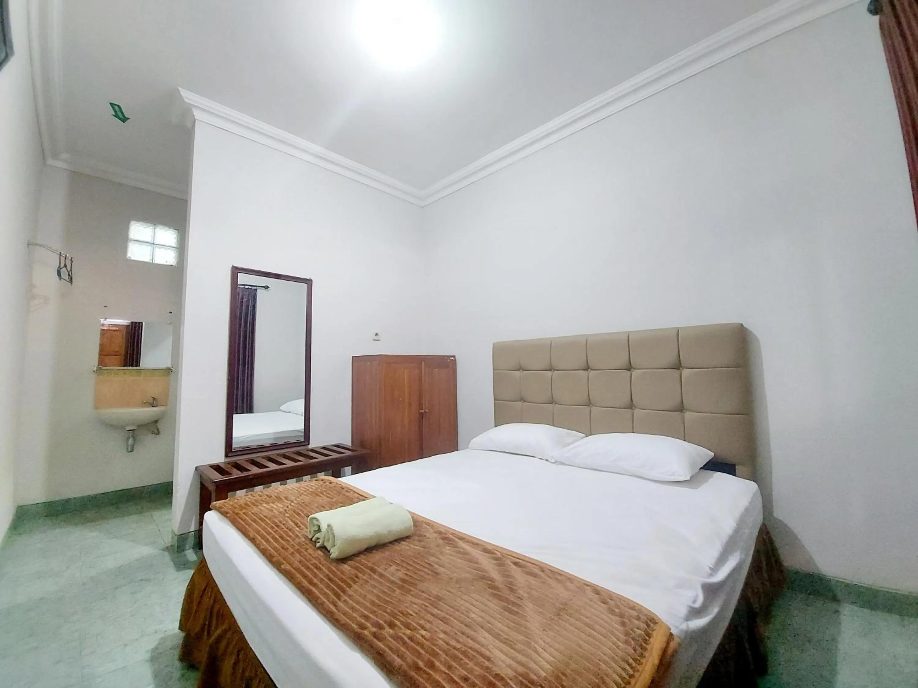 Bed in Hotel Sri Timur