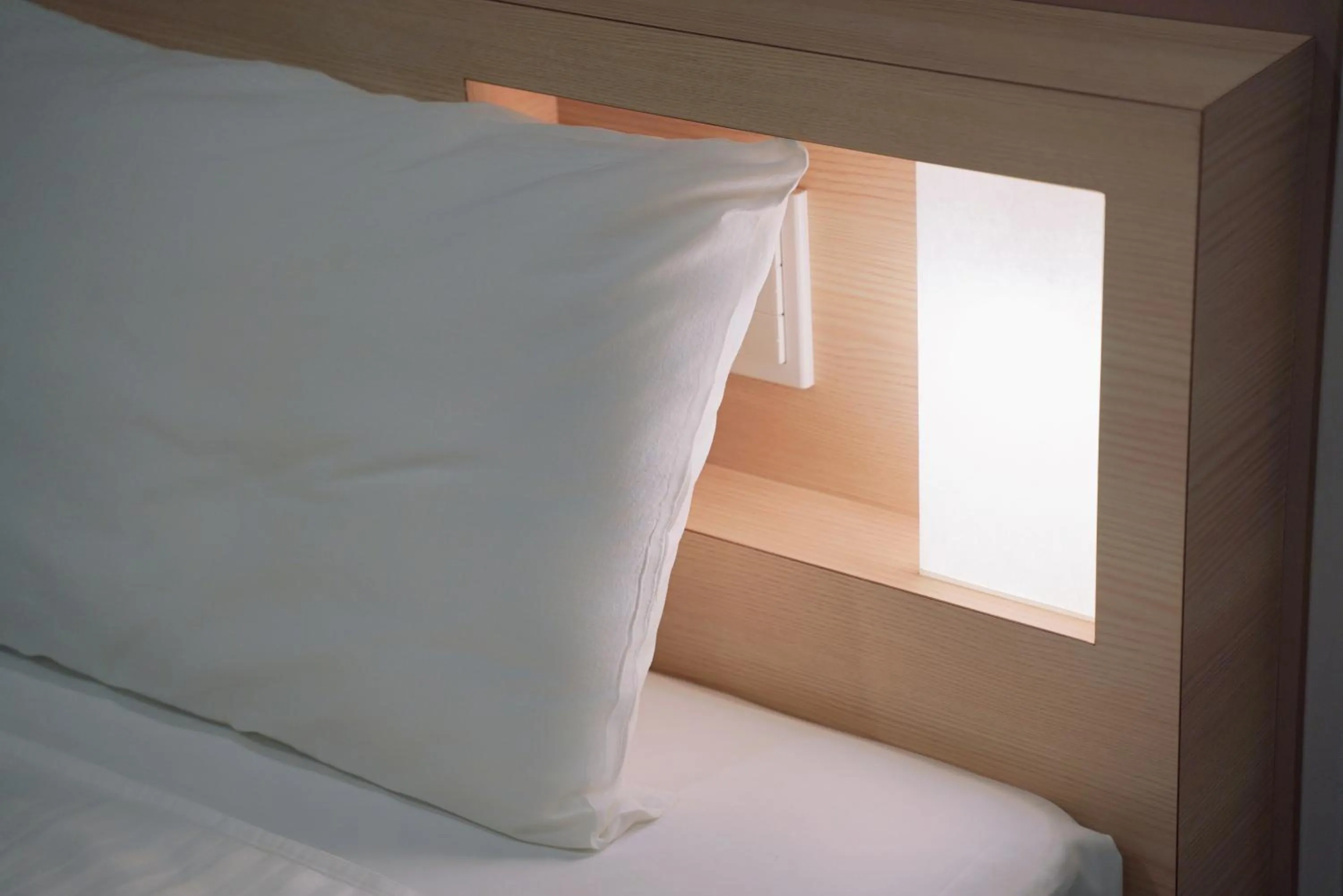 Bed in Park Central Sakura Hotel