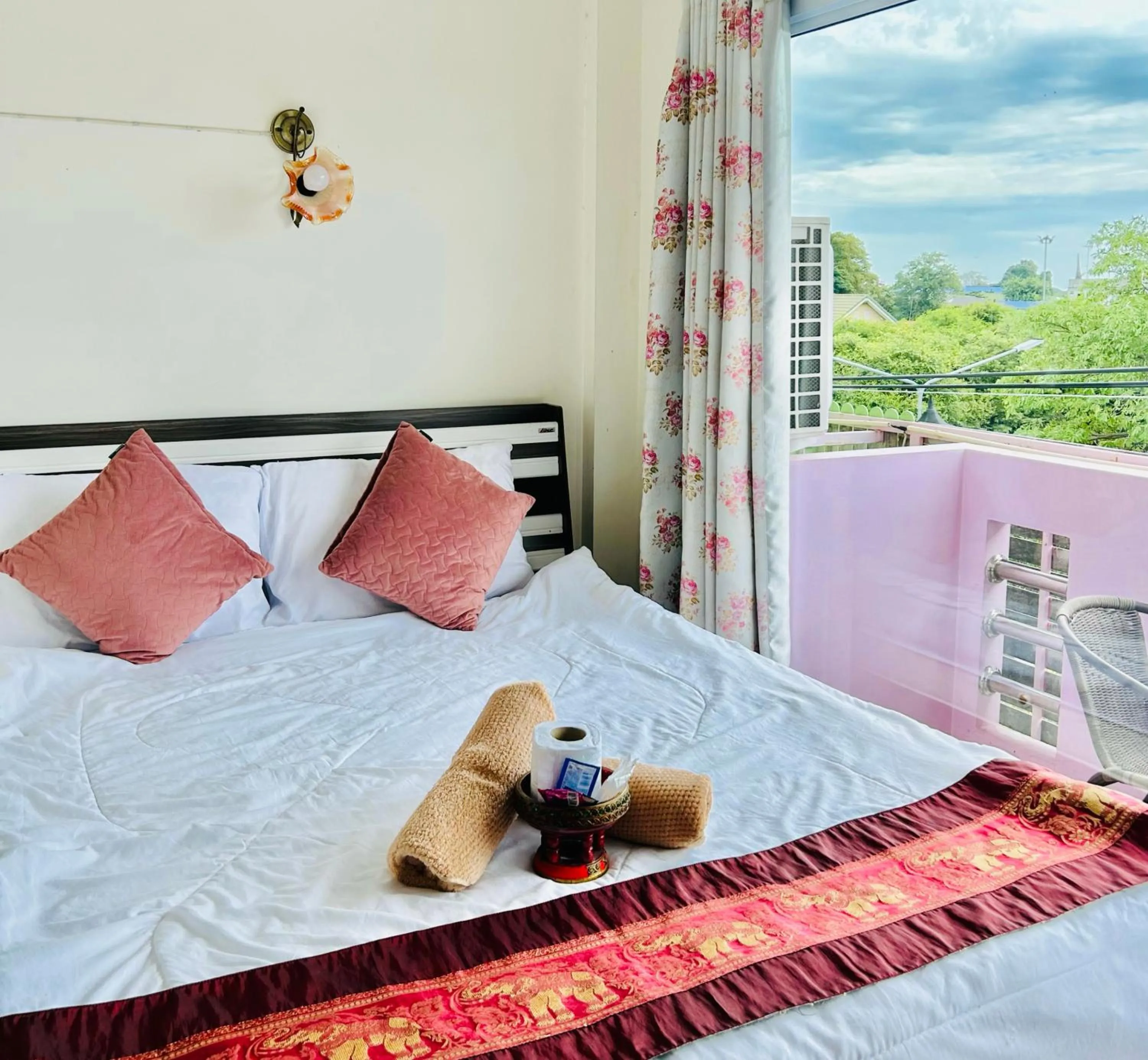 Bed in Home One Love Ayutthaya GH
