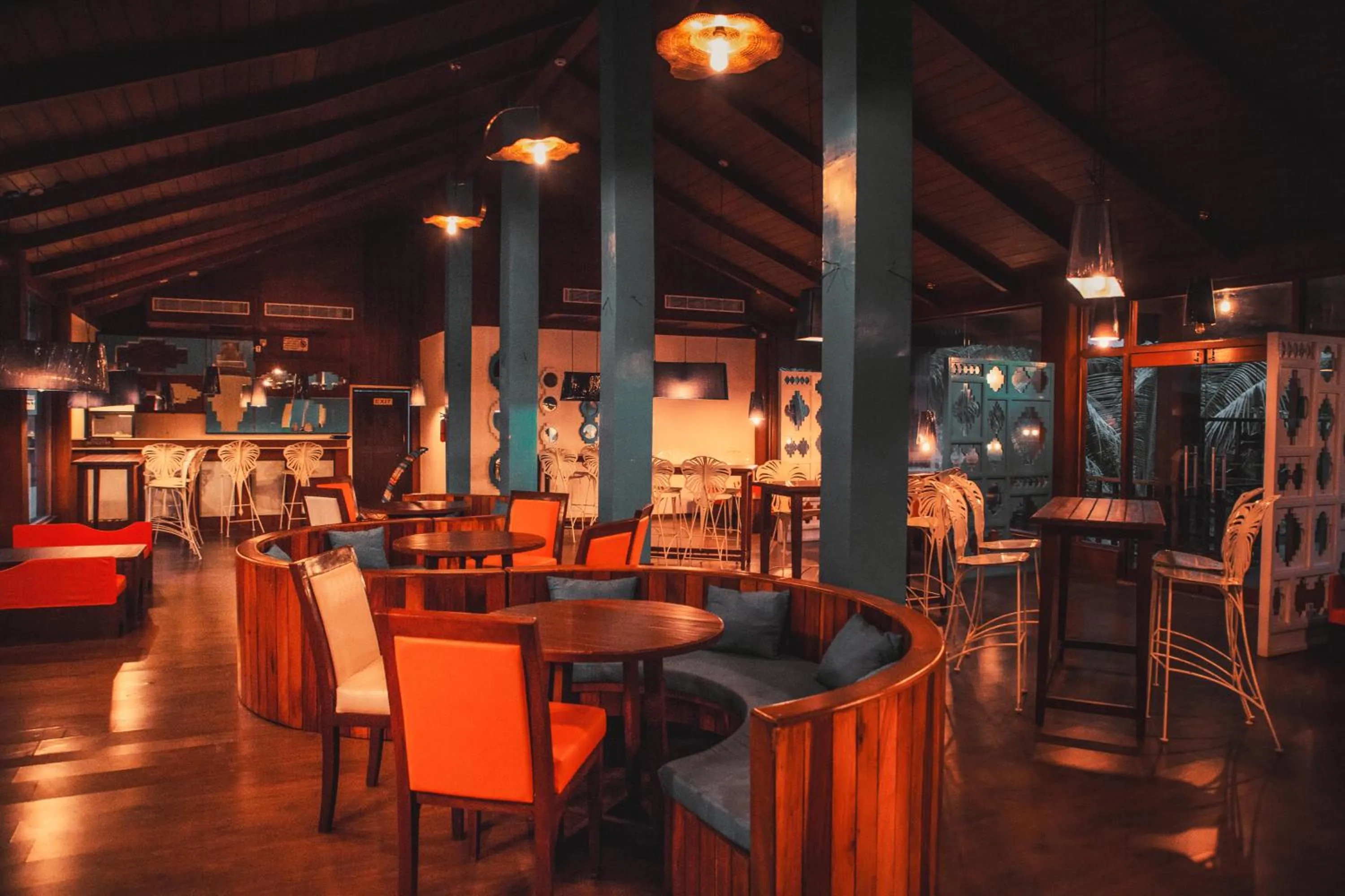 Lounge or bar in Silver Sand Beach Resort Havelock
