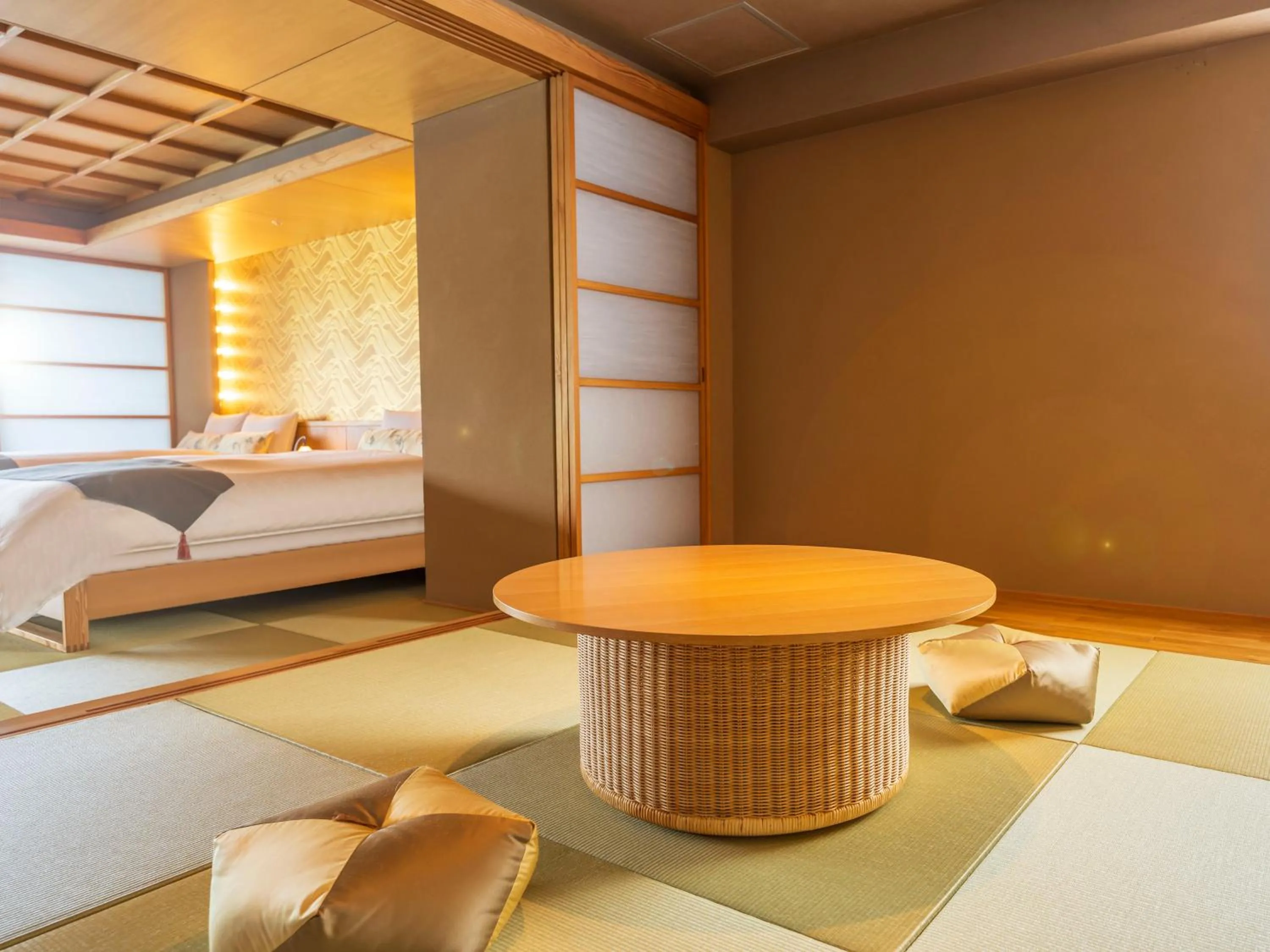 Photo of the whole room, Bed in KAMENOI HOTEL Nachi Katsuura