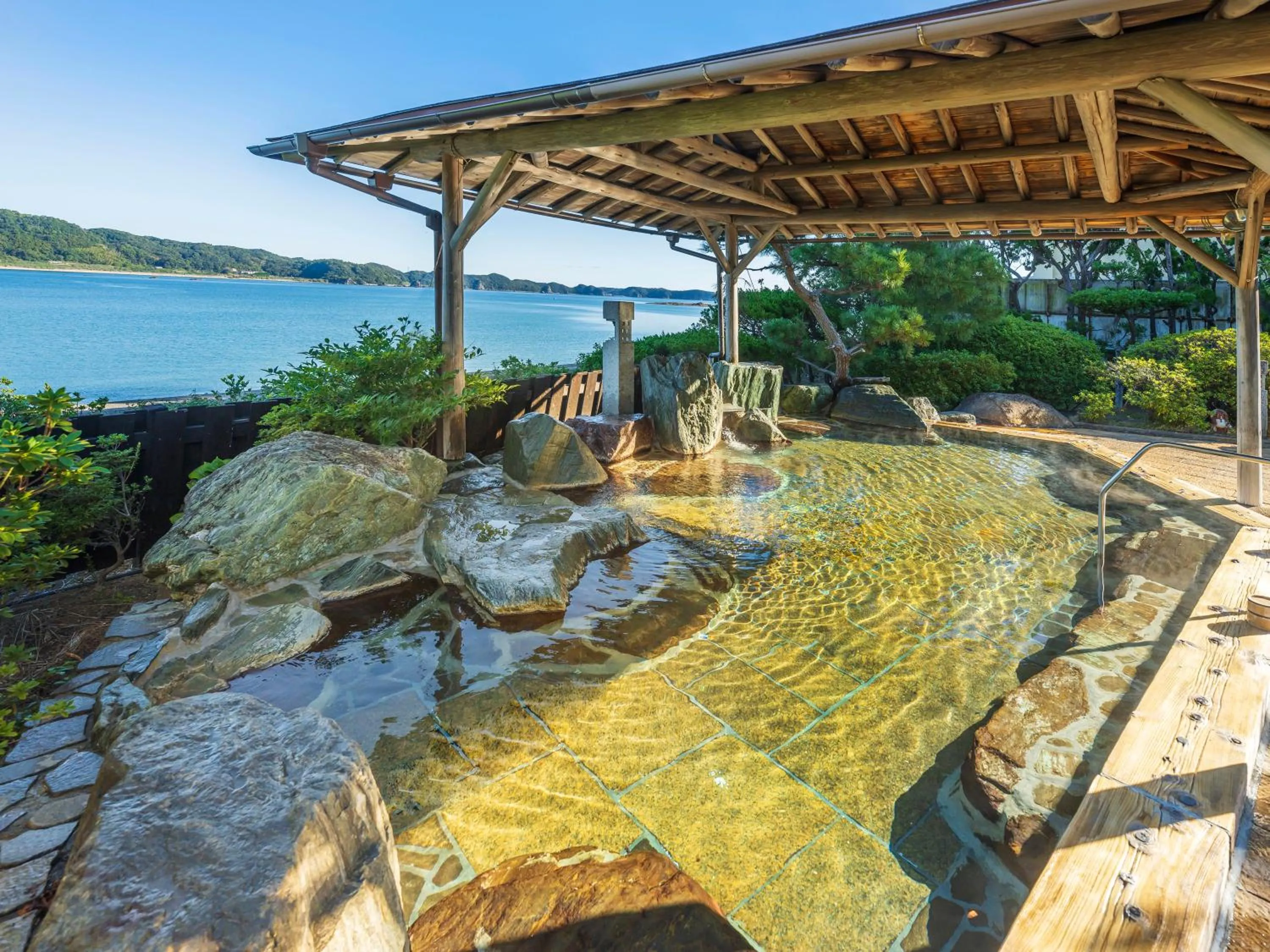 Open Air Bath in KAMENOI HOTEL Nachi Katsuura