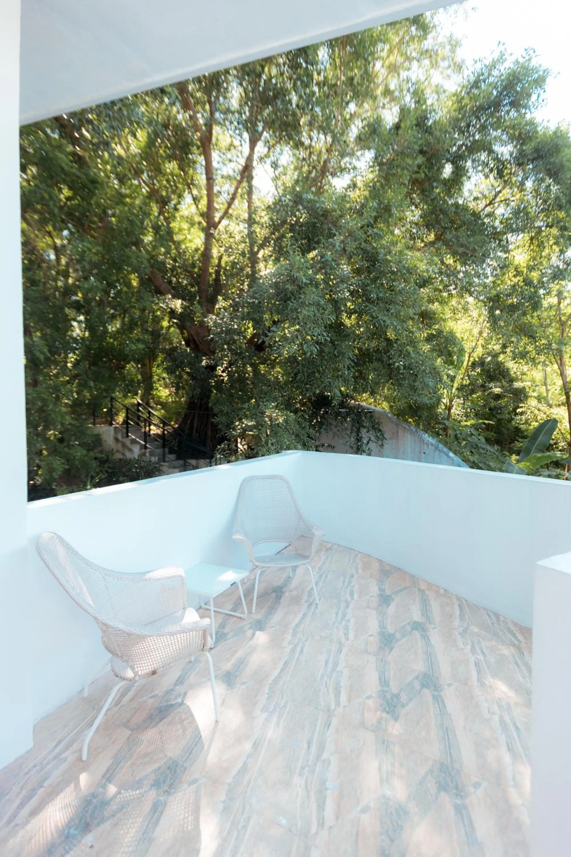 Patio in Bellagio Hills Hotel and Restaurant