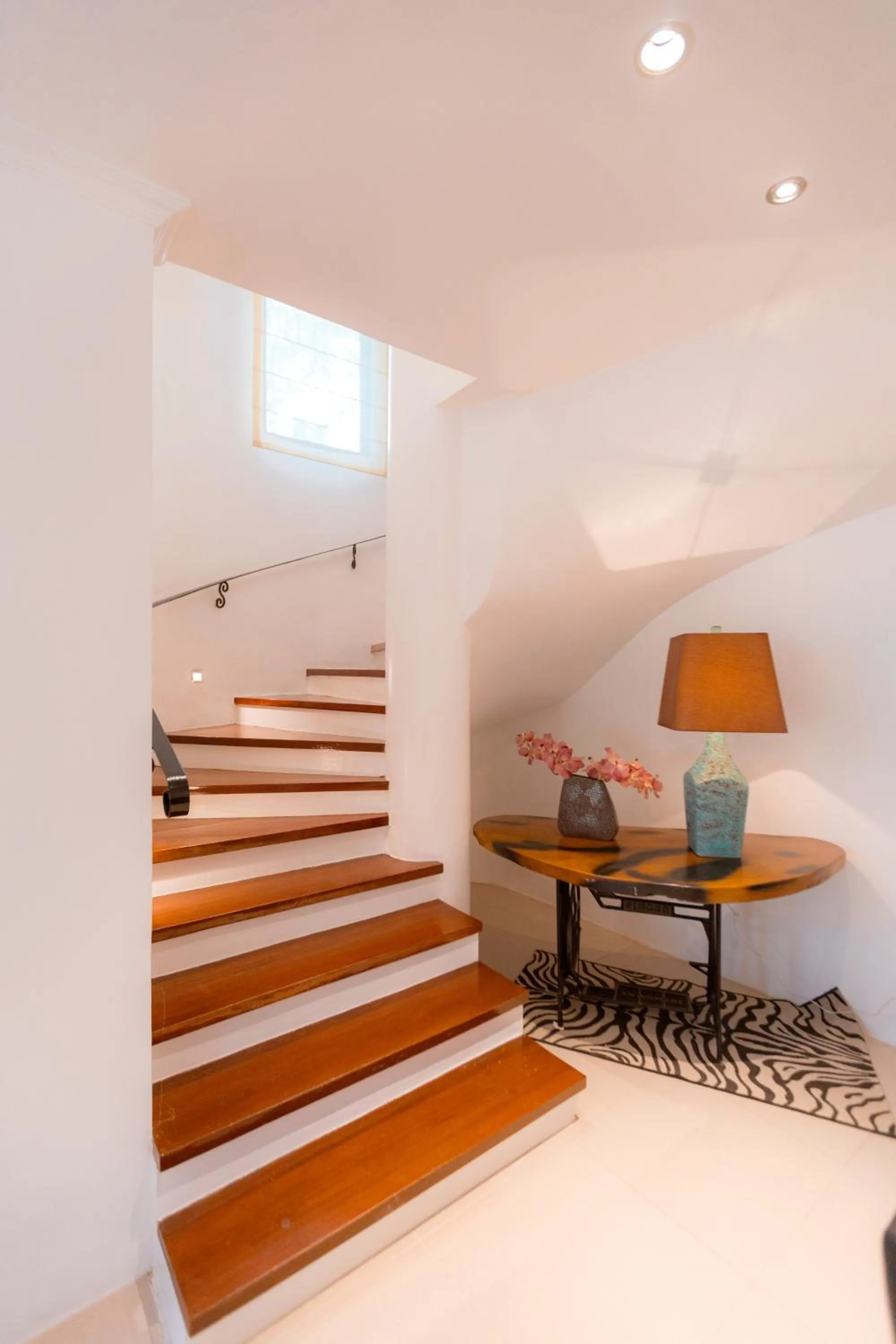 Property building in Bellagio Hills Hotel and Restaurant