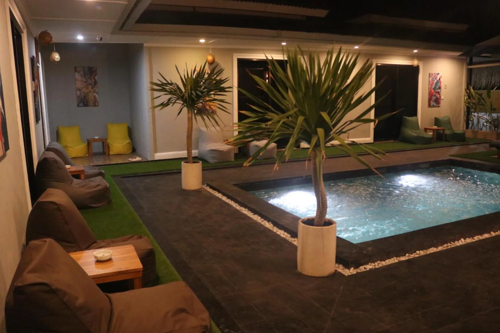 Night in BALE DATU BUNGALLOW