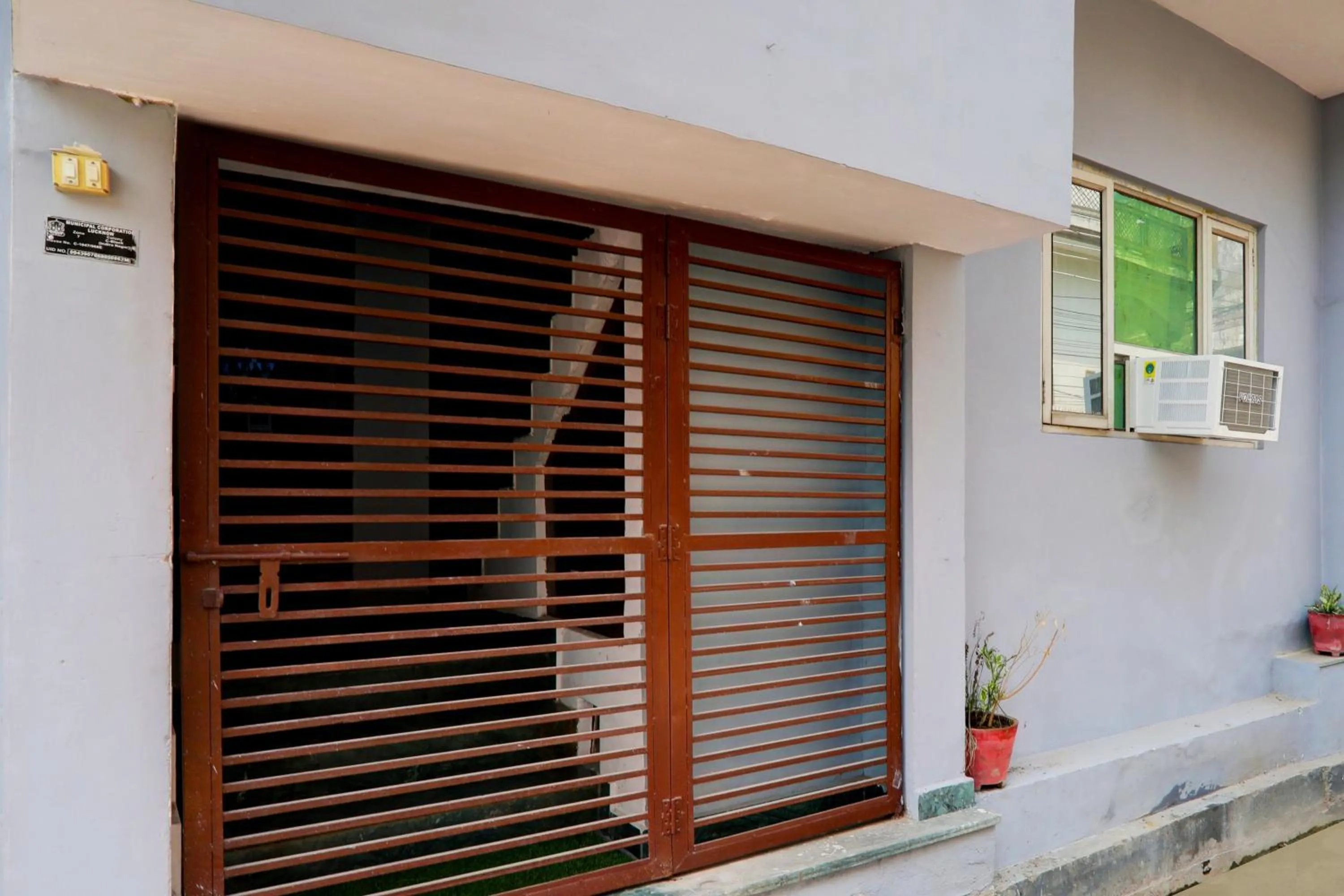 Facade/entrance in Super Hotel O Raama