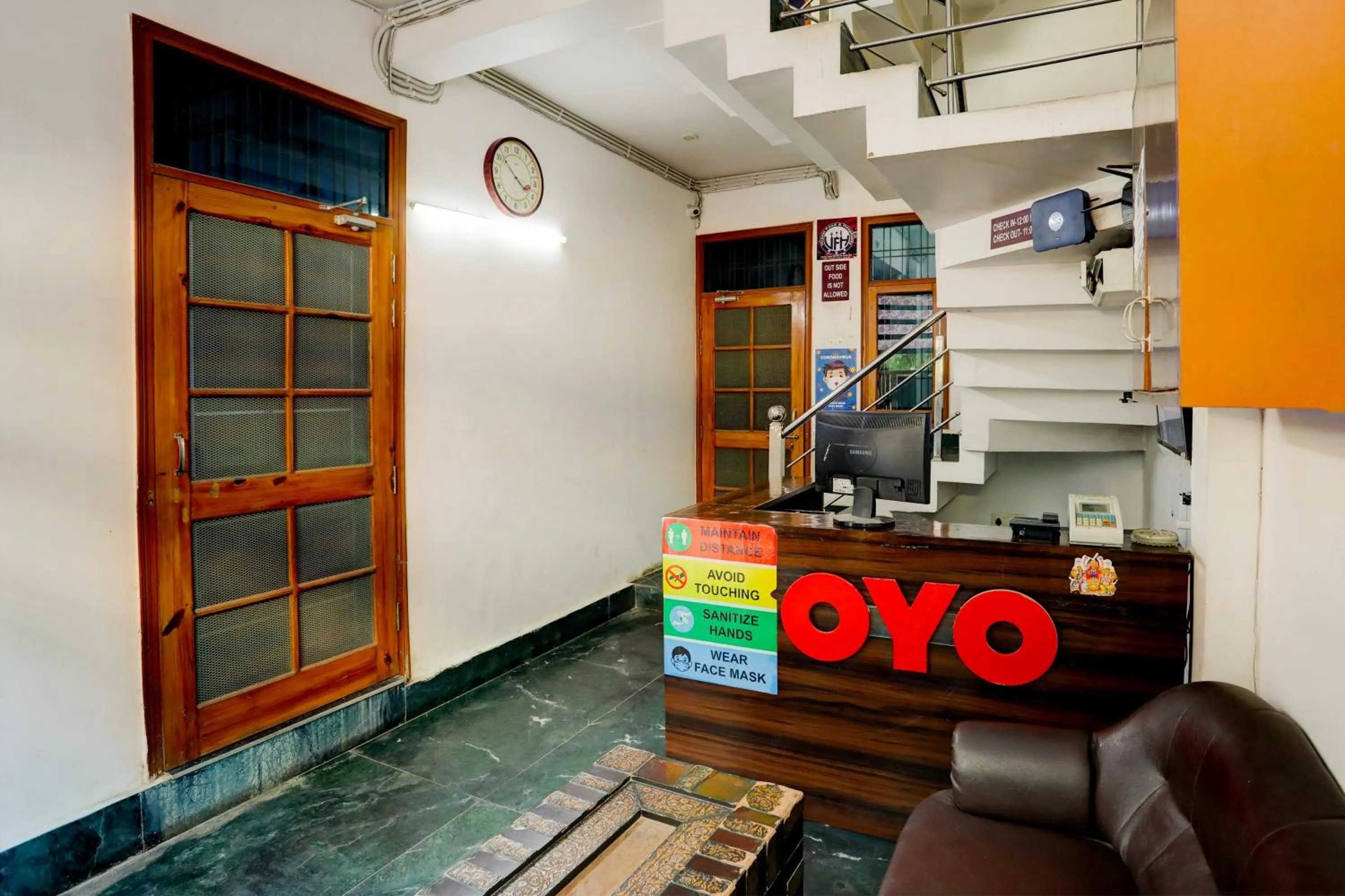Lobby or reception in Hotel O Virasat Guest House