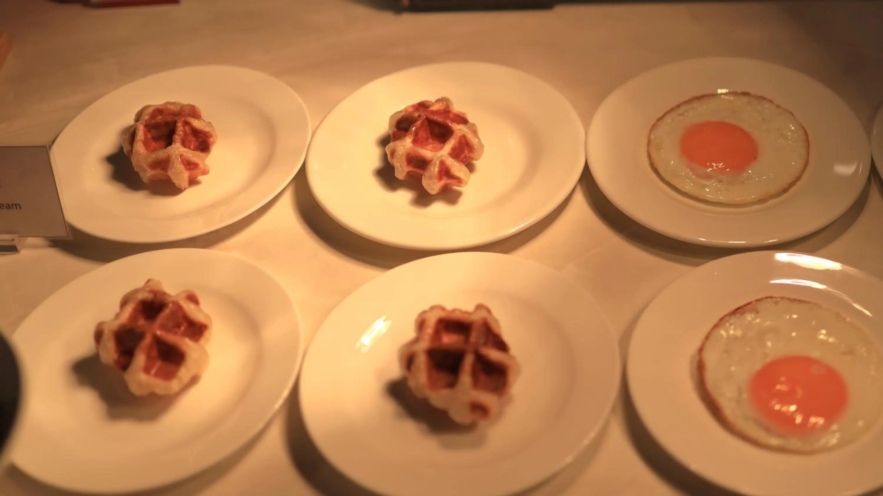 Restaurant/places to eat in The Hotel Soo