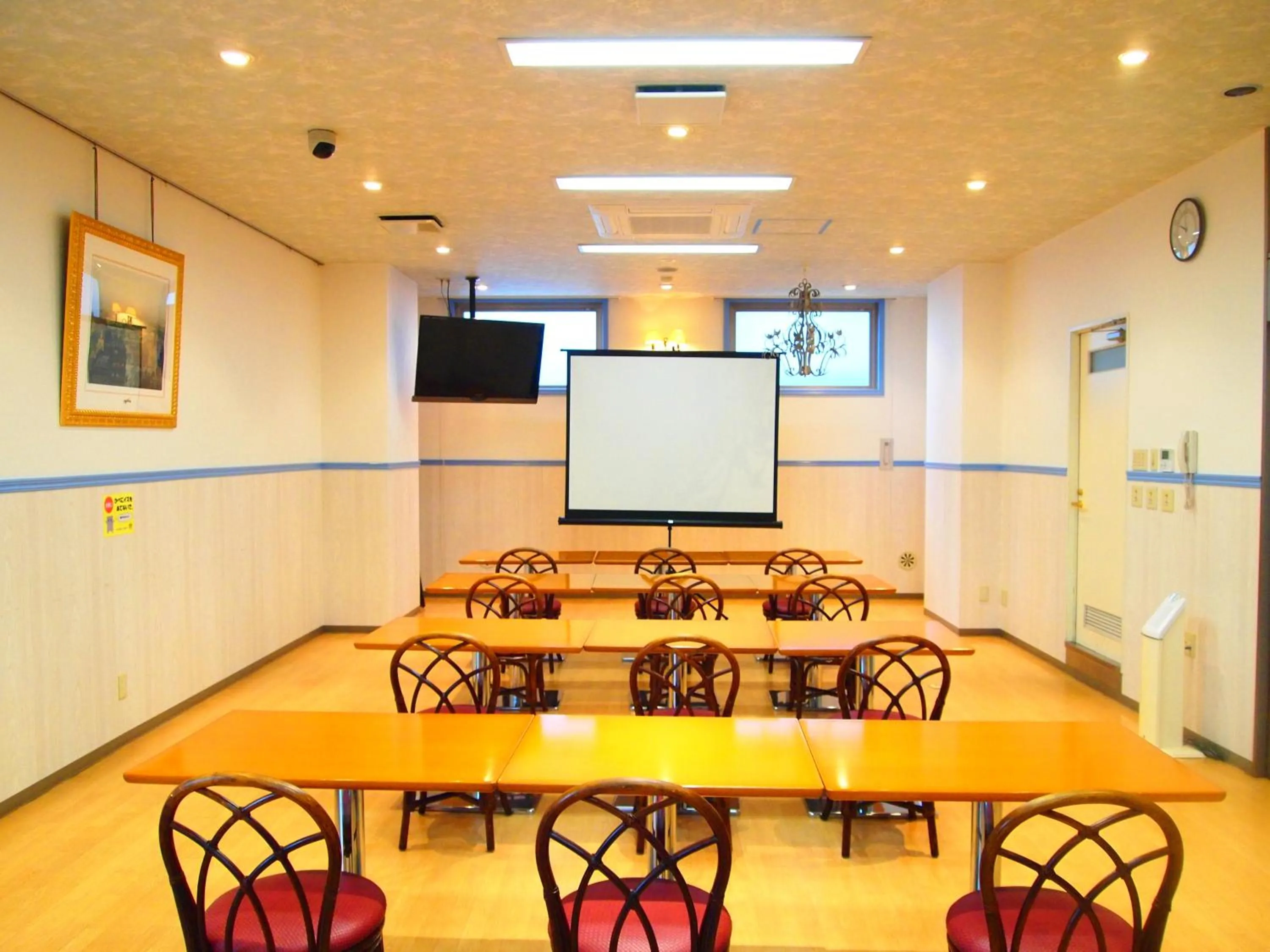 Area and facilities in Hotel Sunrise21