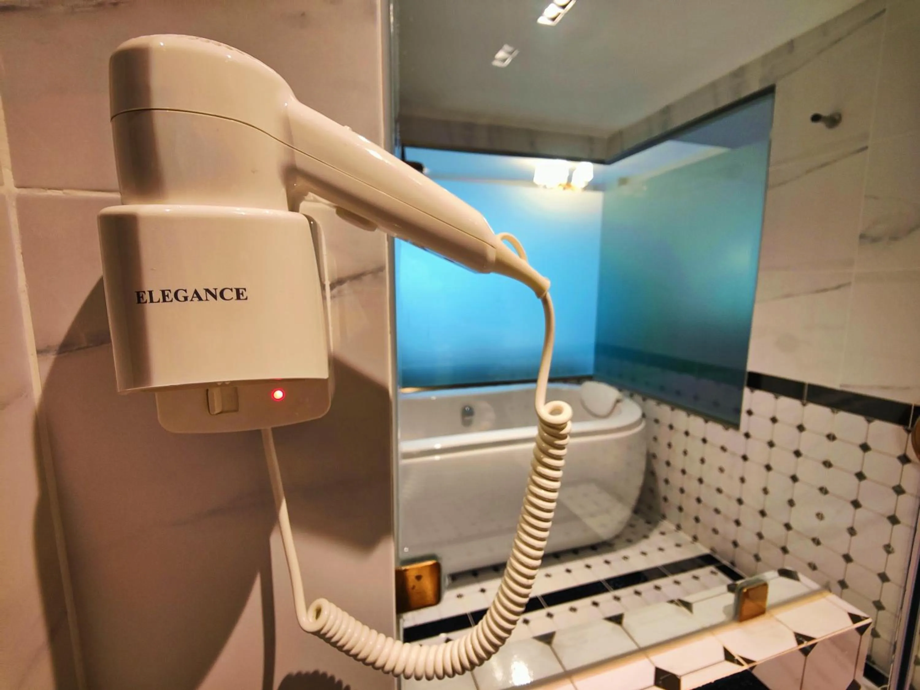 Bathroom in Siri Grand Bangkok Hotel