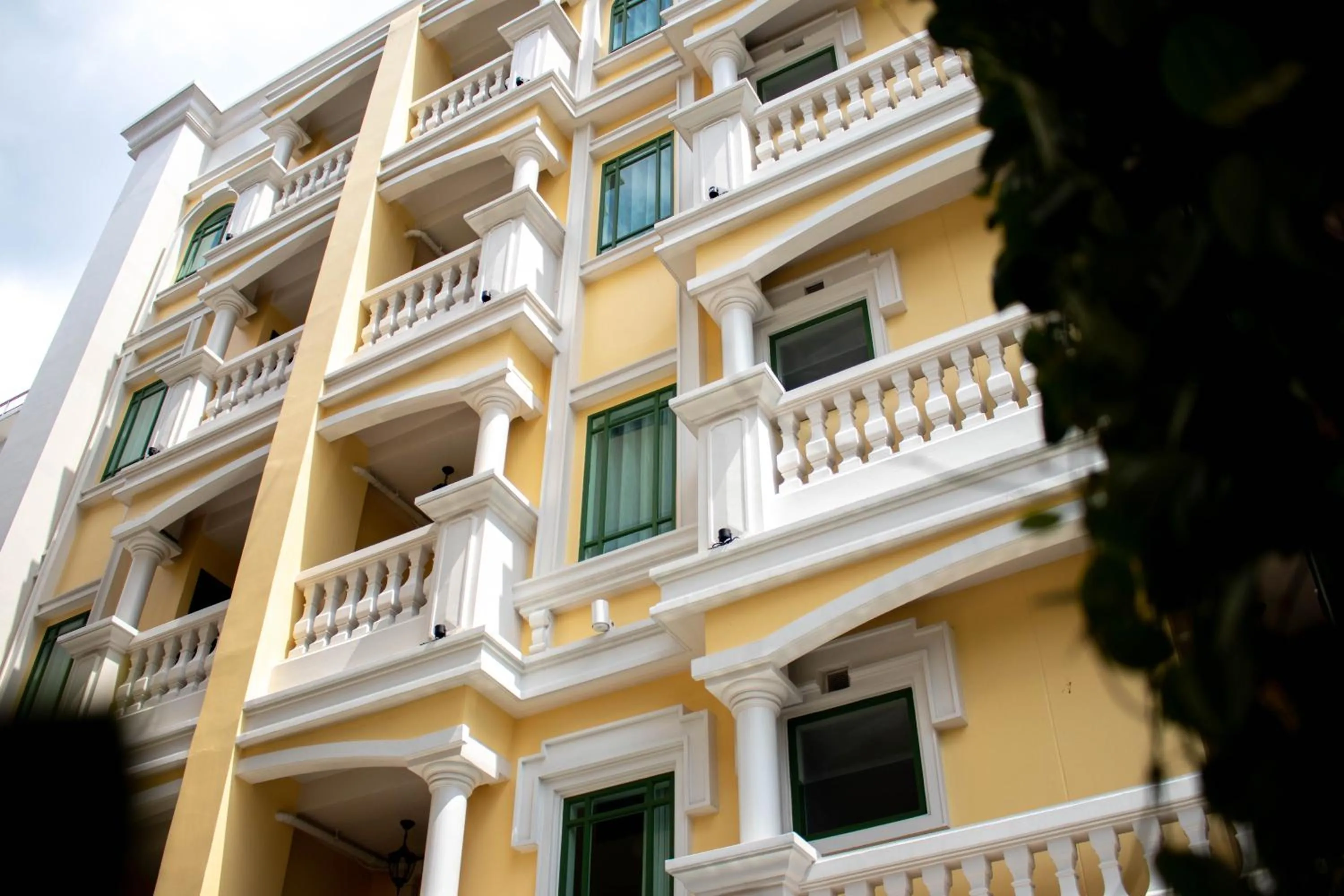 Property building in Siri Grand Bangkok Hotel